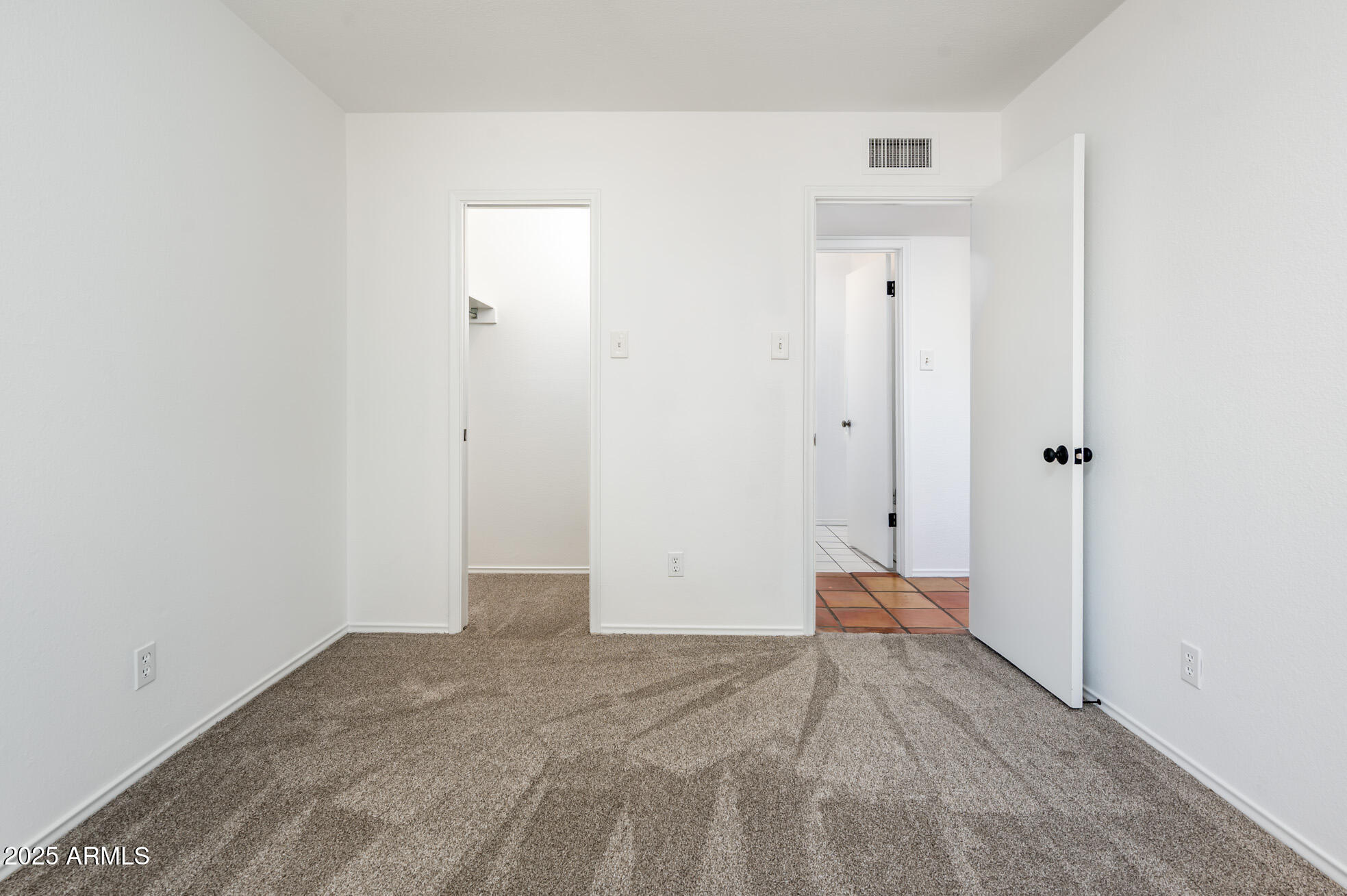 1224 E Rancho Drive