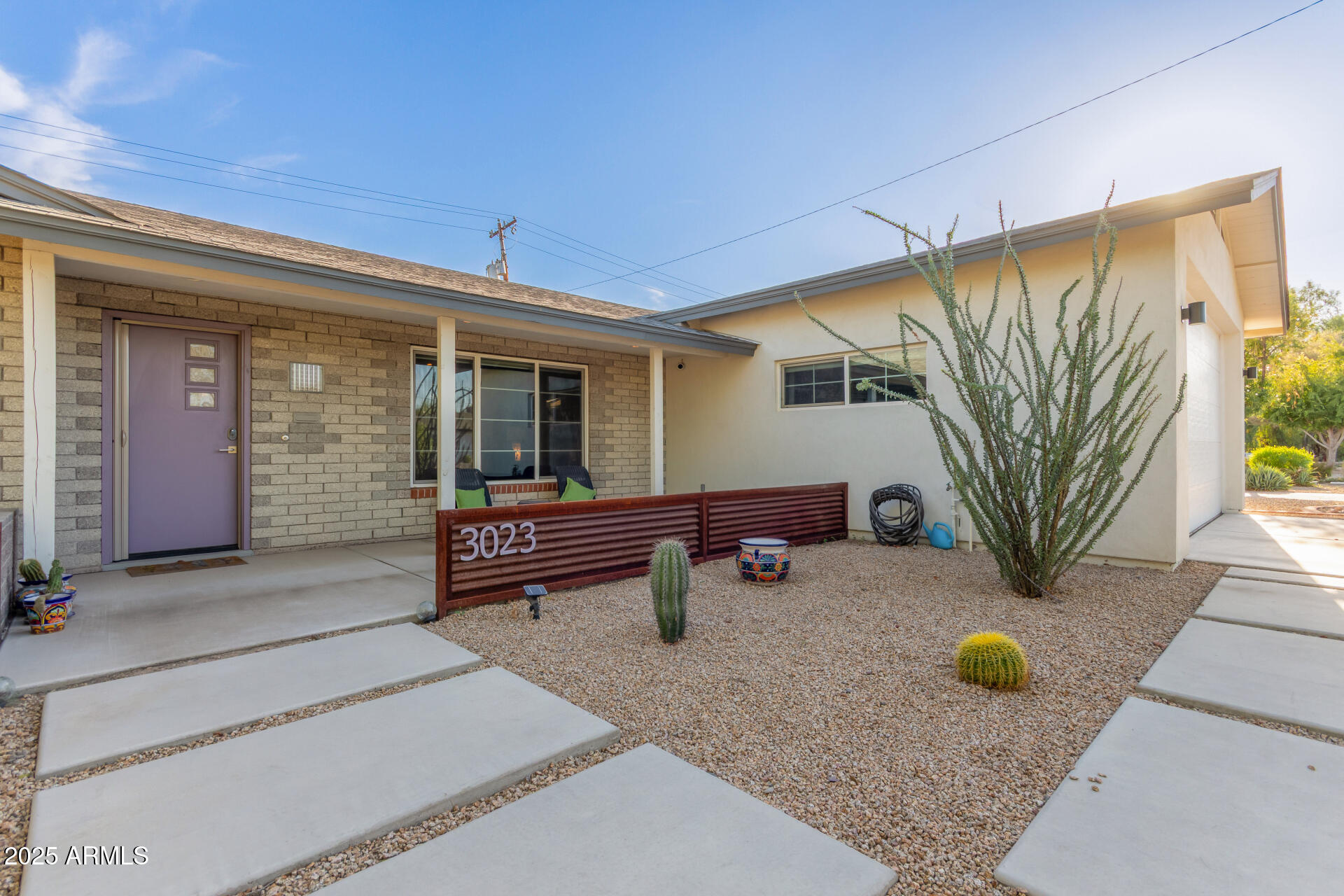 3023 E SELLS Drive