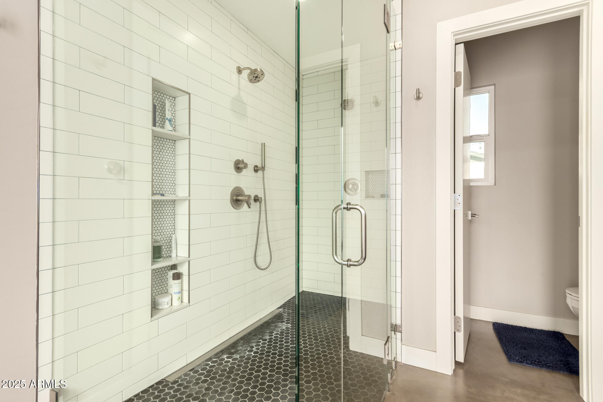 3023 E SELLS Drive