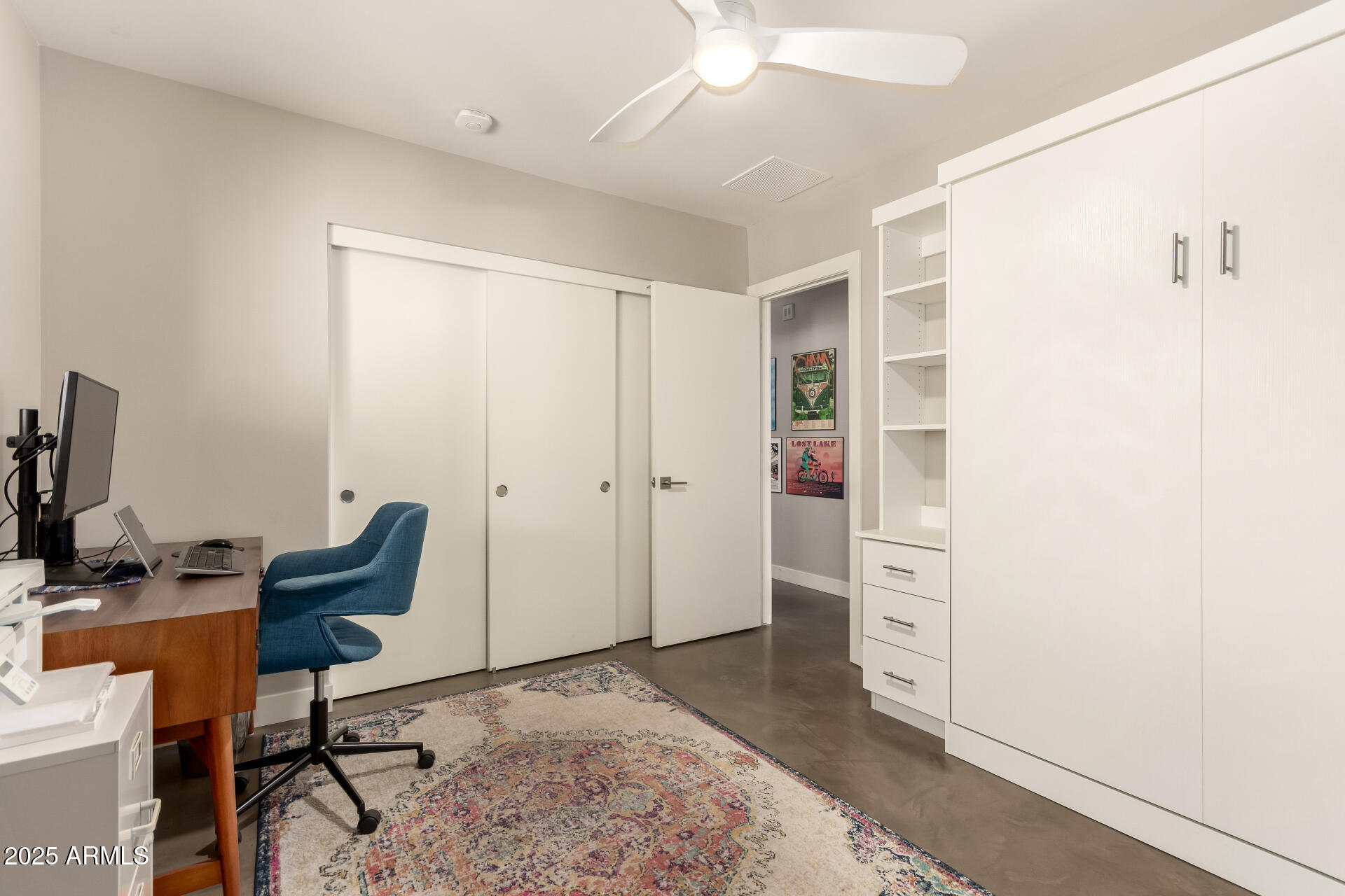 3023 E SELLS Drive