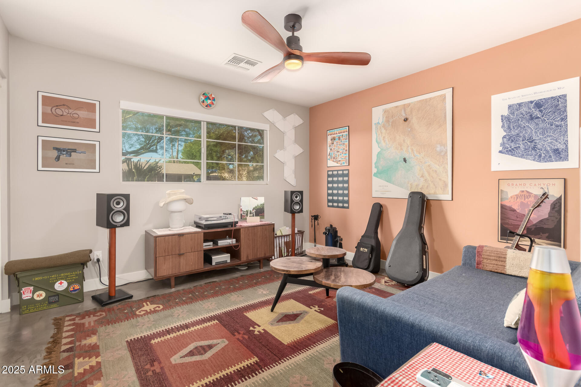 3023 E SELLS Drive