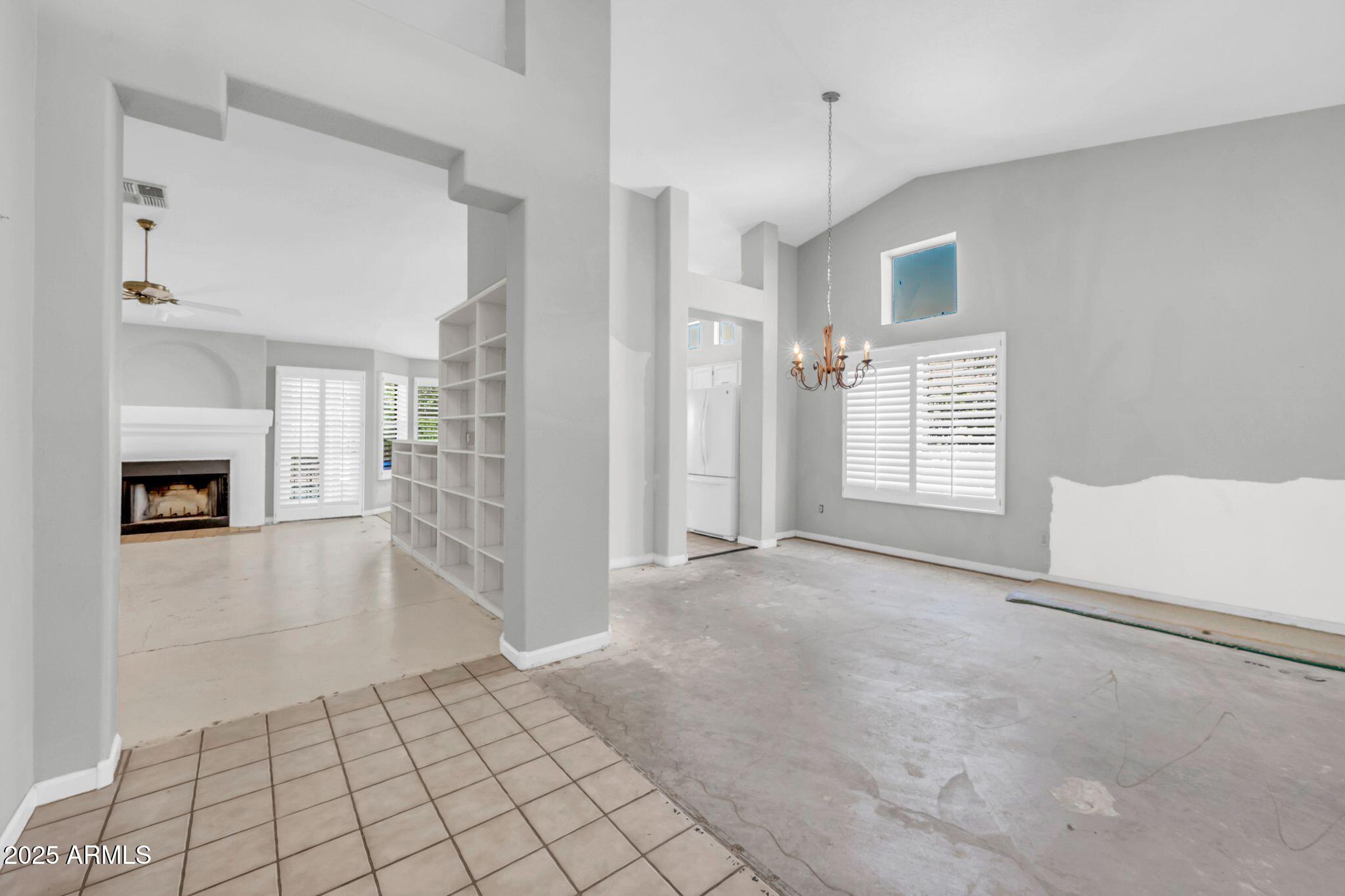 1252 N HAZELTON Drive