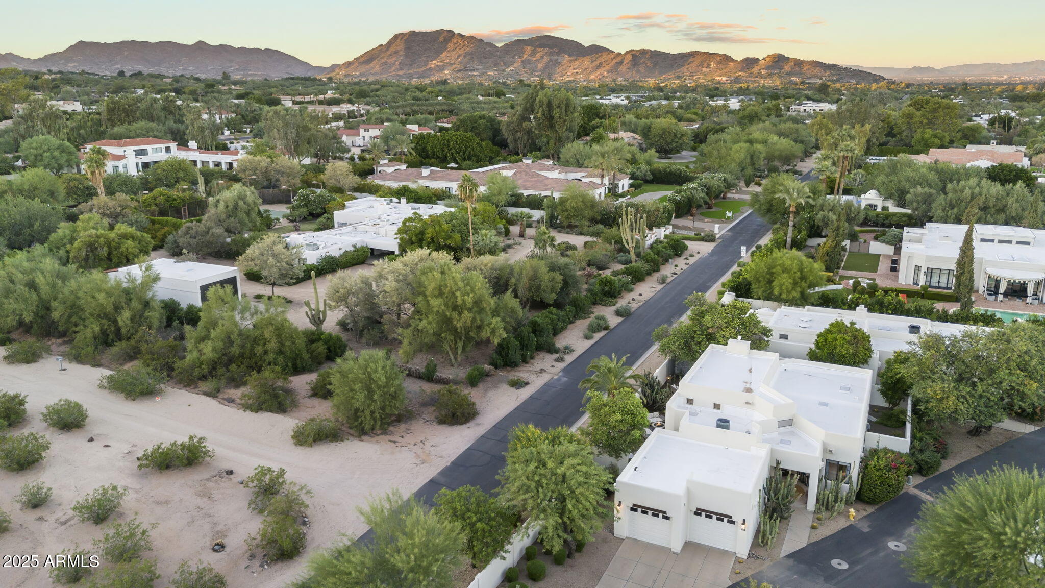 5101 N CASA BLANCA Drive, 317