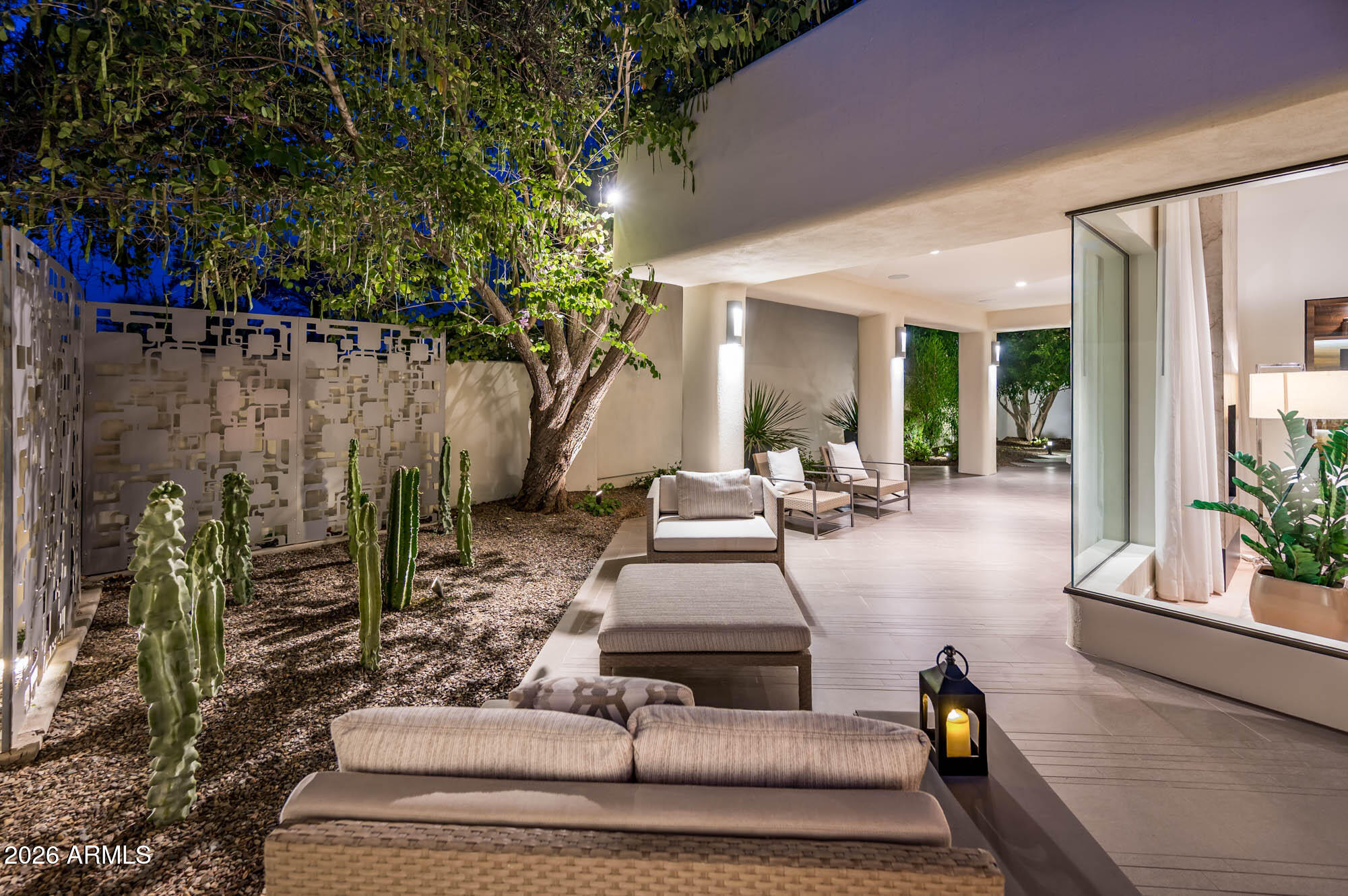 5101 N CASA BLANCA Drive, 317