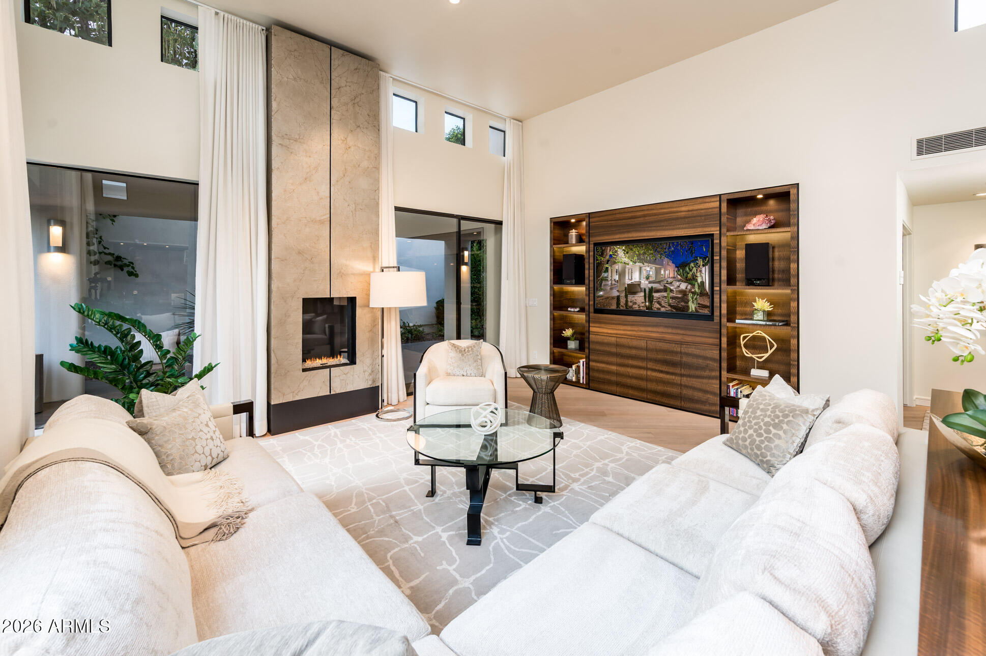 5101 N CASA BLANCA Drive, 317