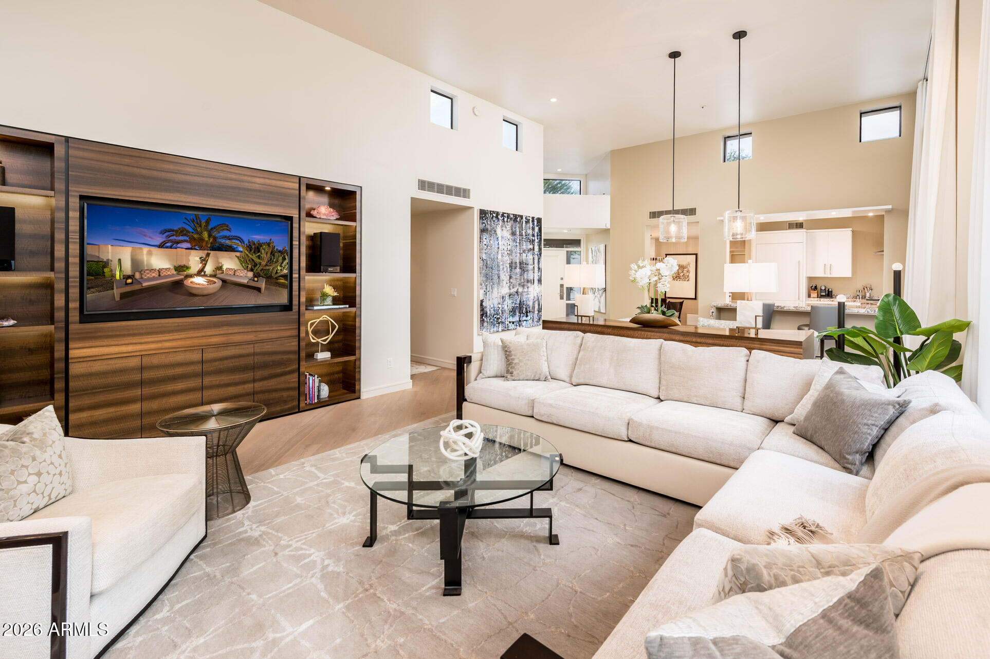 5101 N CASA BLANCA Drive, 317