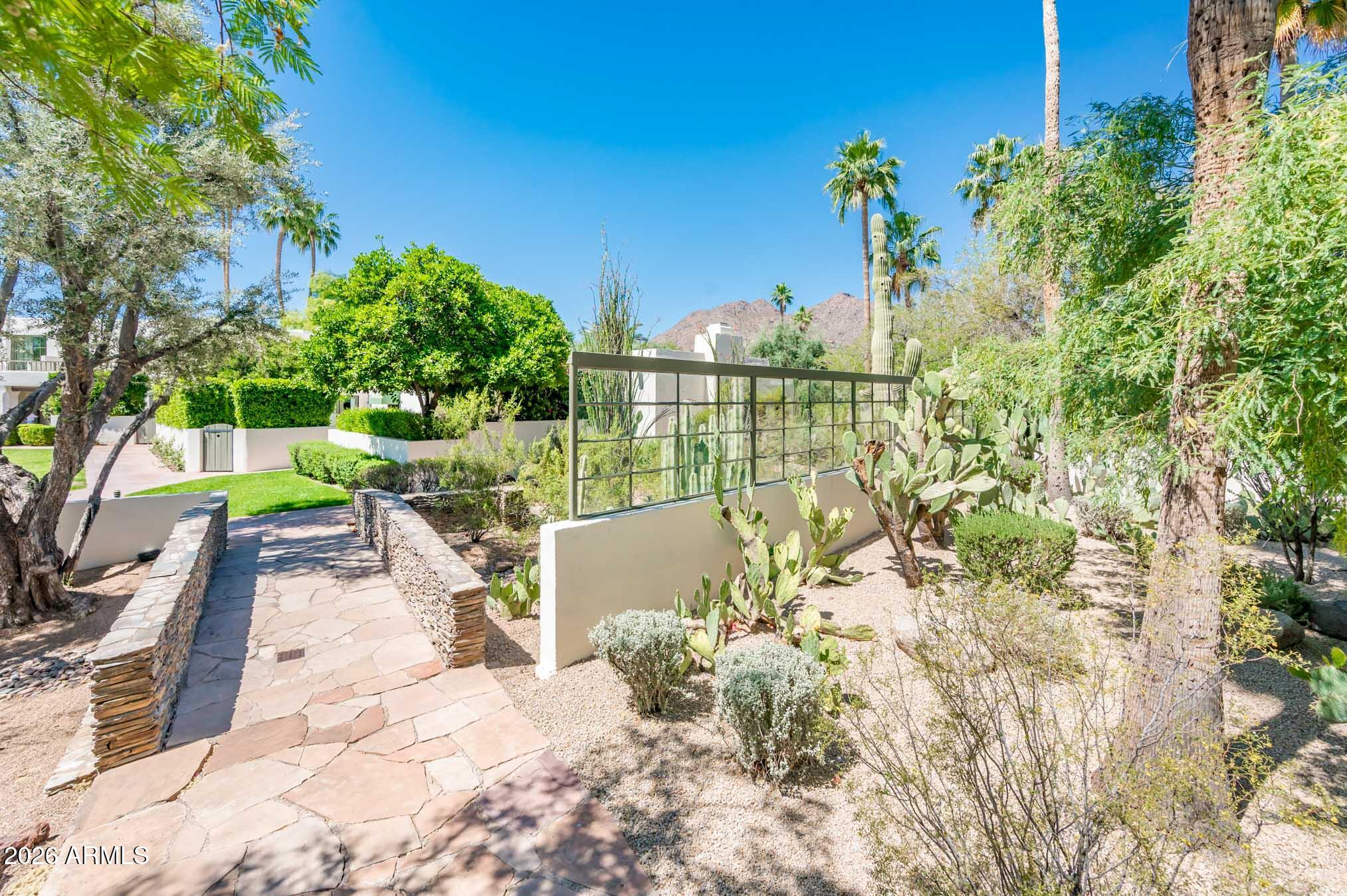 5101 N CASA BLANCA Drive, 317