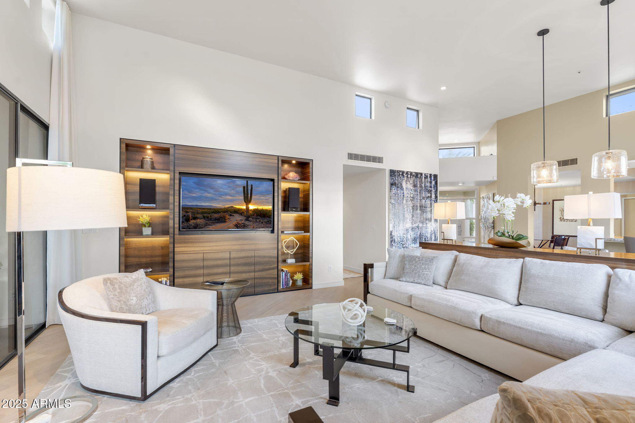 5101 N CASA BLANCA Drive, 317