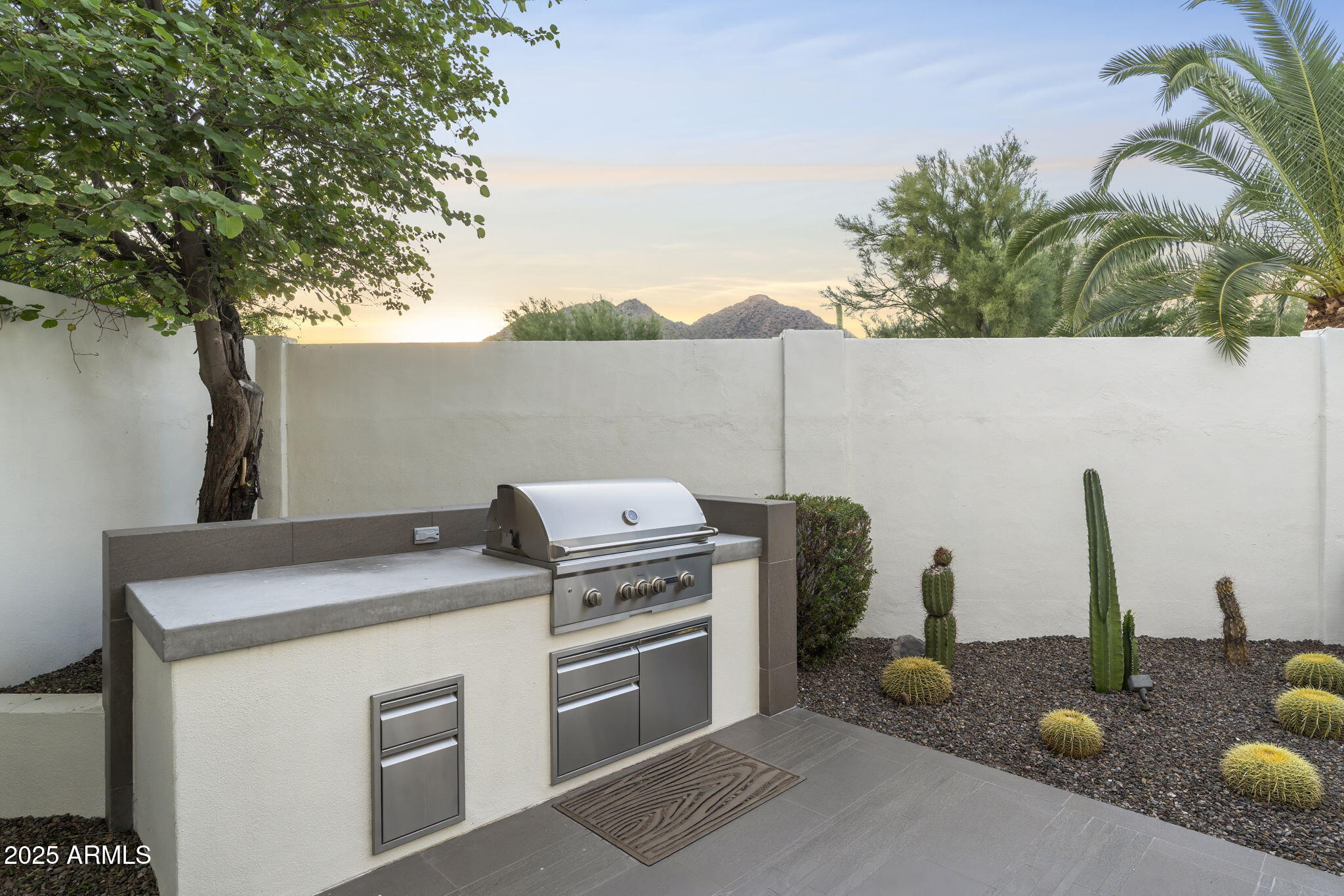 5101 N CASA BLANCA Drive, 317