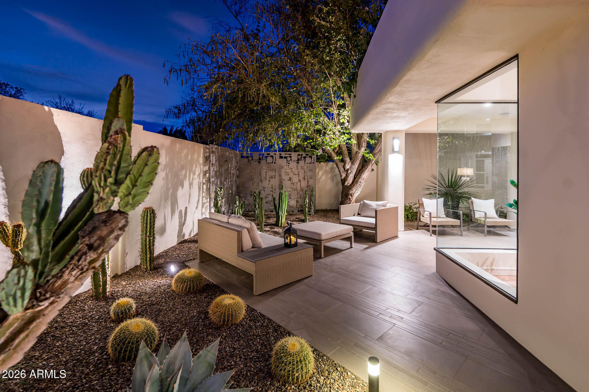 5101 N CASA BLANCA Drive, 317