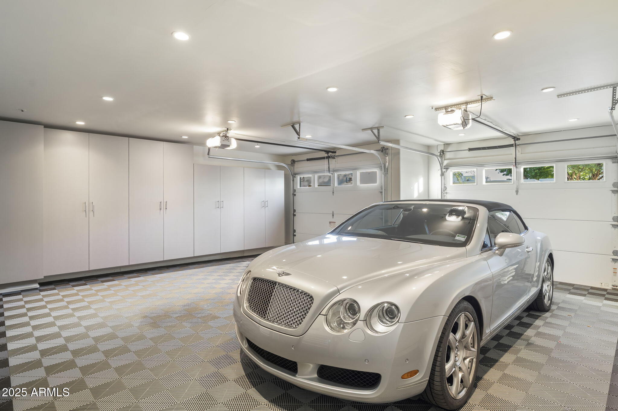 5101 N CASA BLANCA Drive, 317