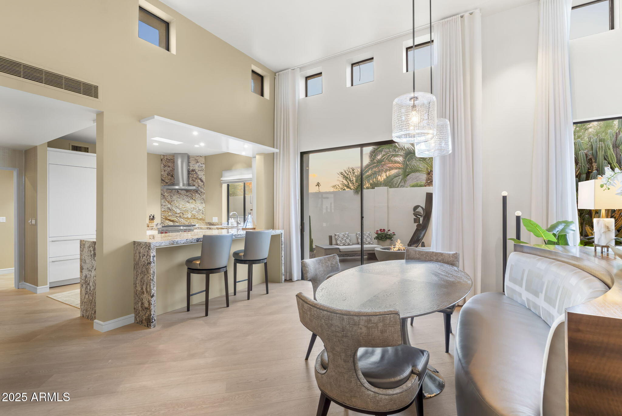 5101 N CASA BLANCA Drive, 317