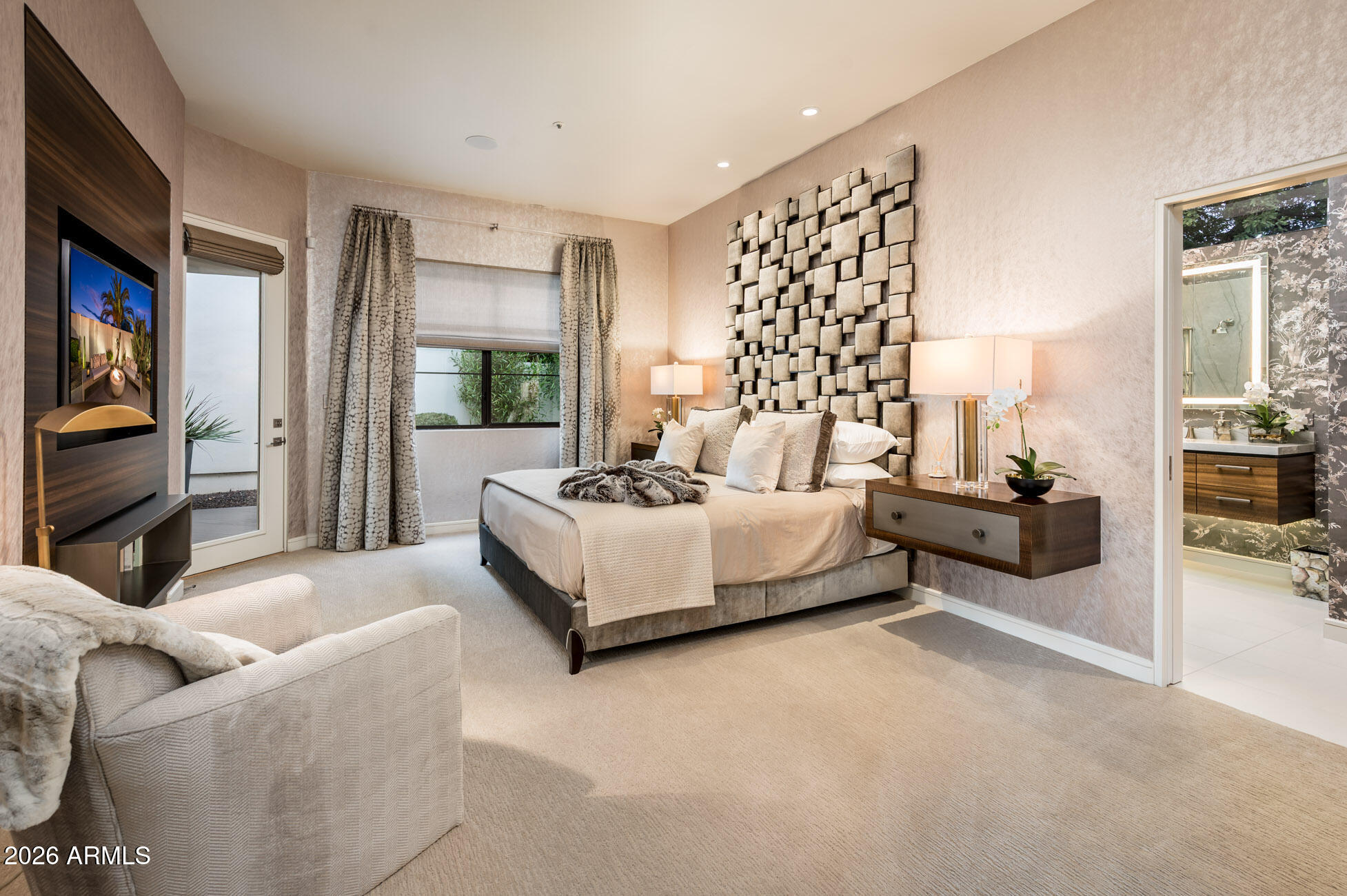 5101 N CASA BLANCA Drive, 317