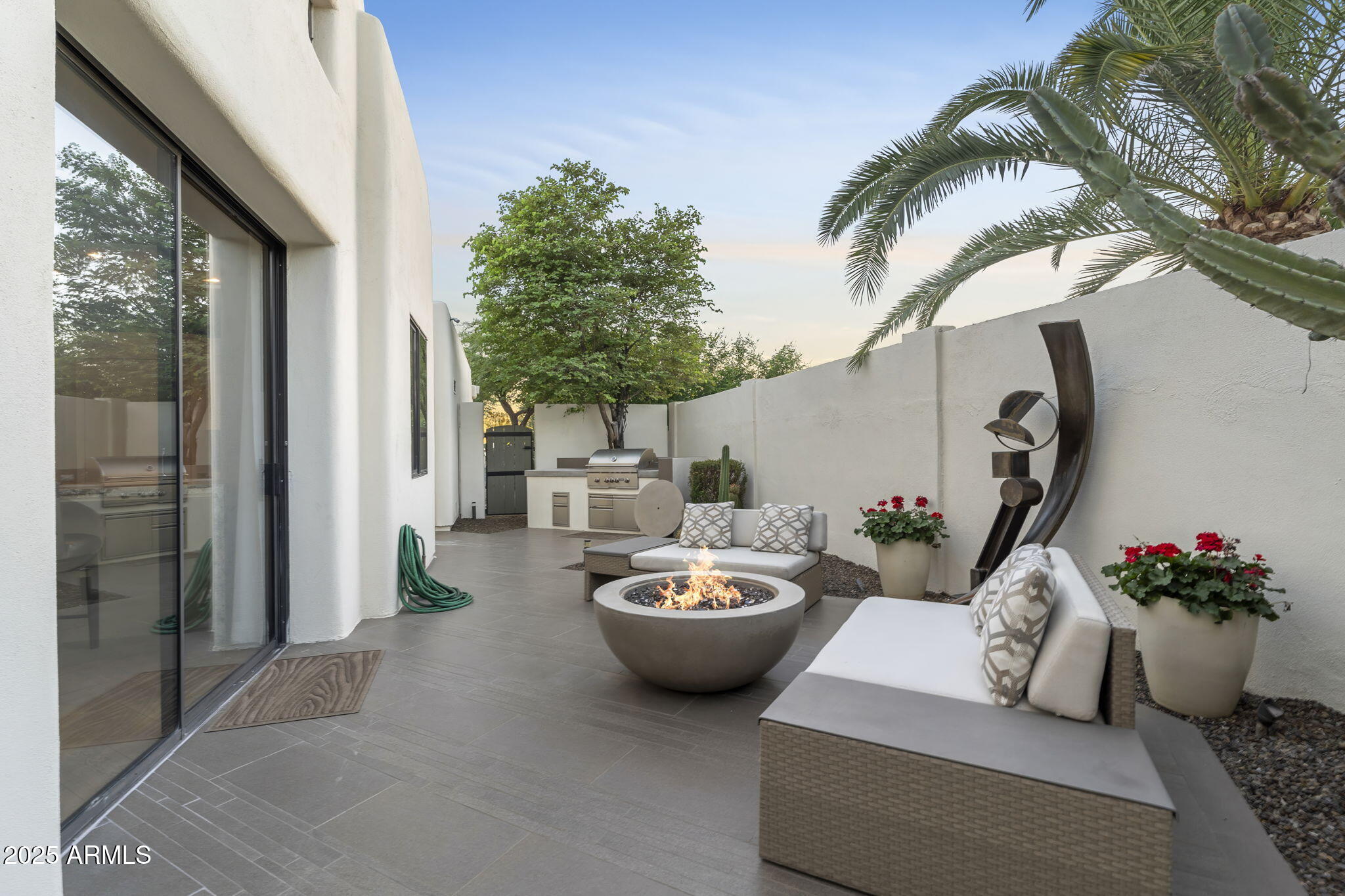 5101 N CASA BLANCA Drive, 317