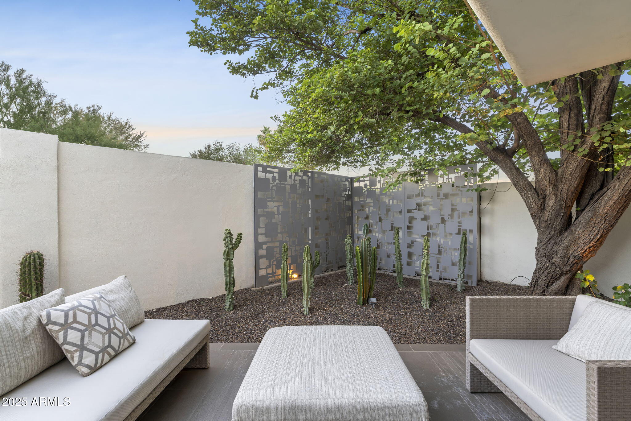 5101 N CASA BLANCA Drive, 317