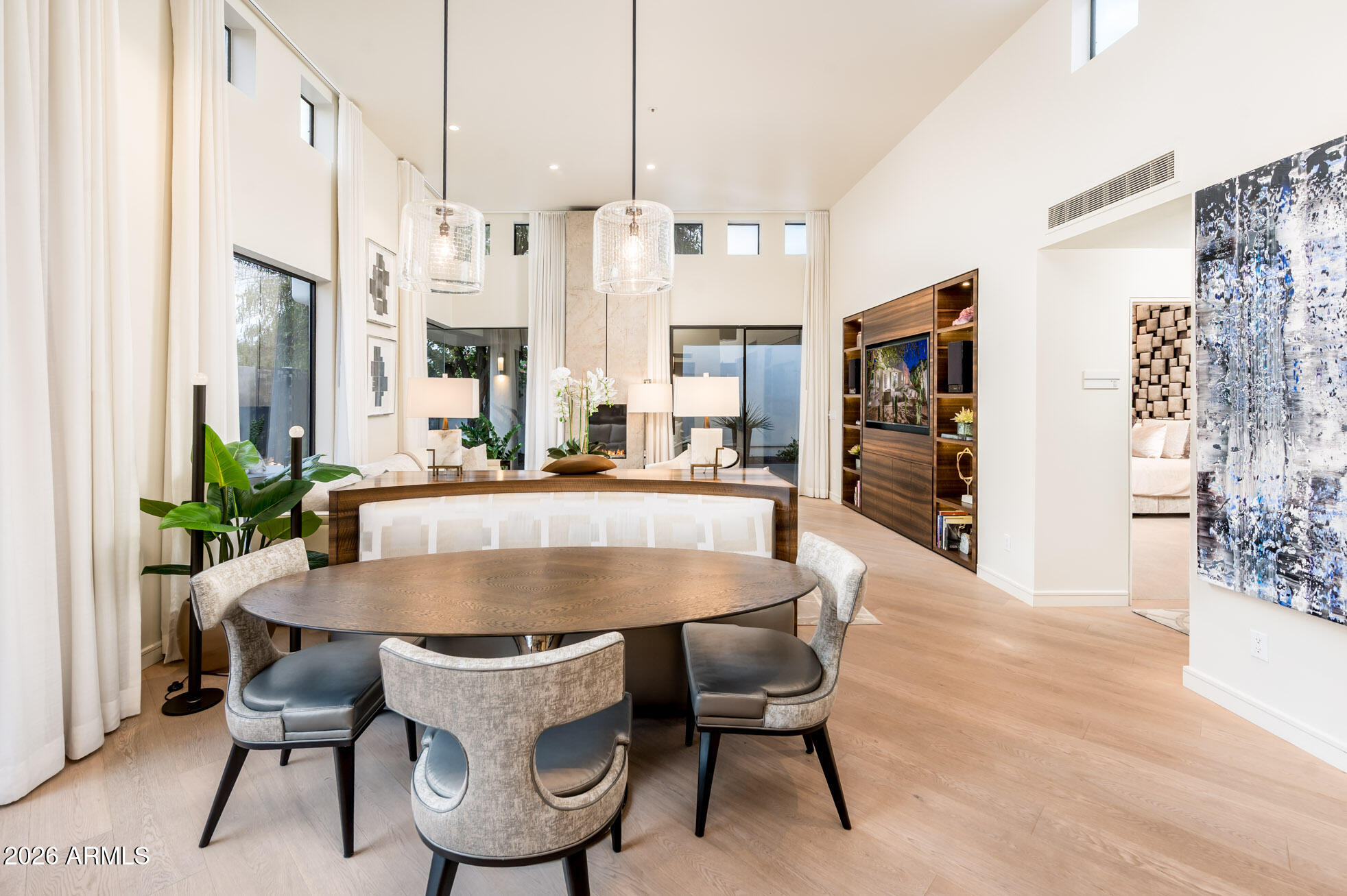 5101 N CASA BLANCA Drive, 317