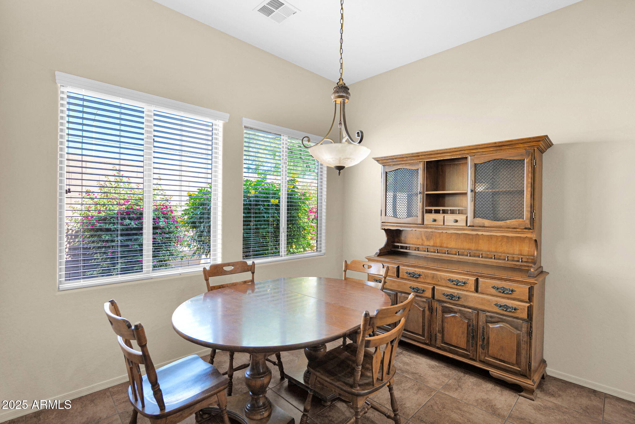25 S QUINN Circle 58