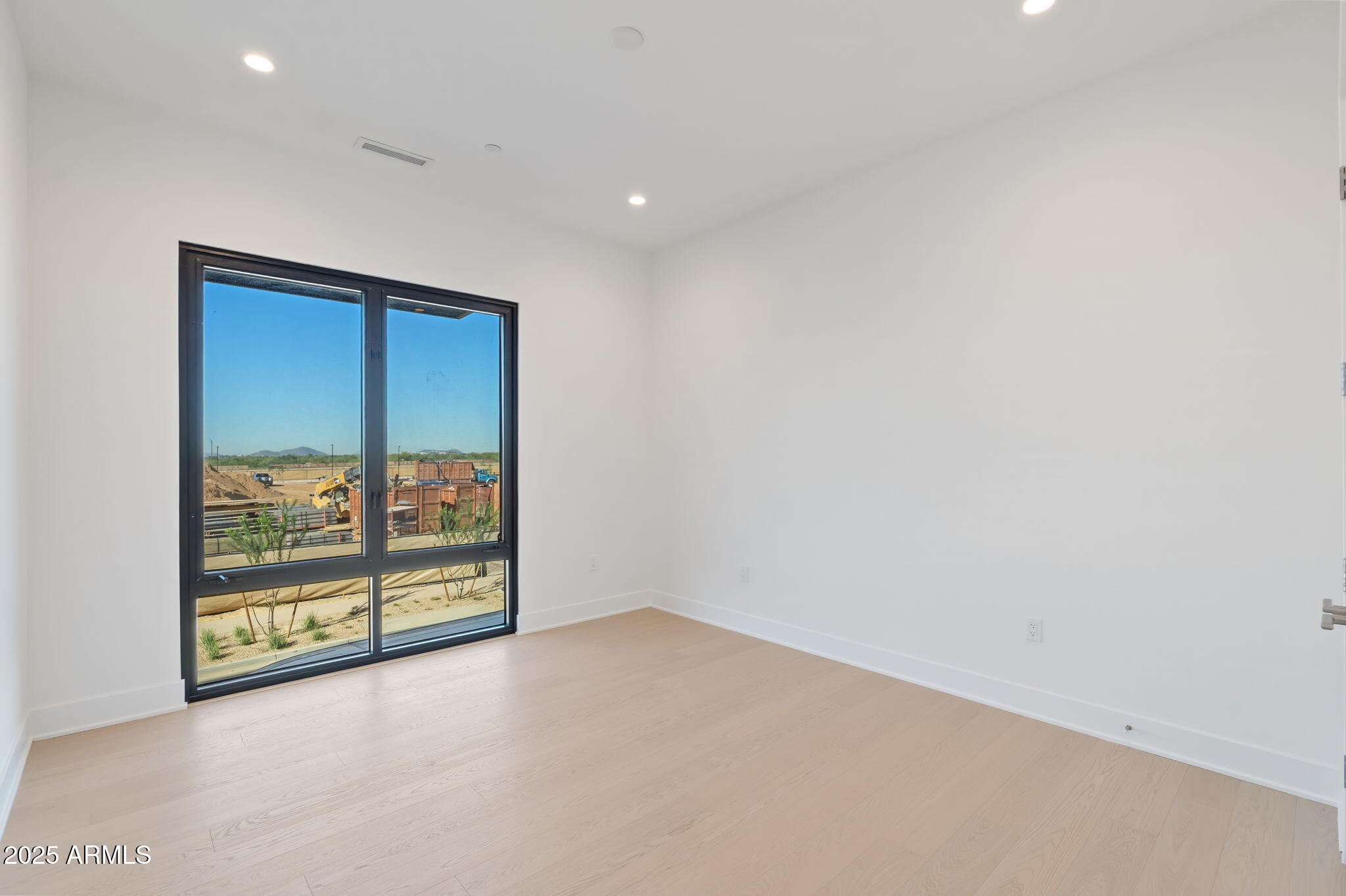 19355 N 73RD Way I2022