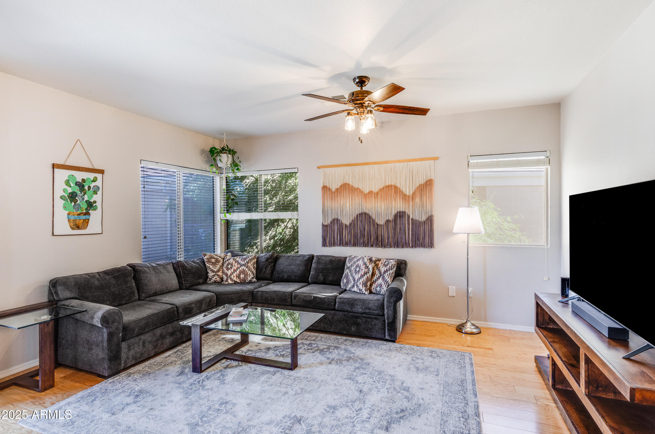 1411 E ORANGEWOOD Avenue 239