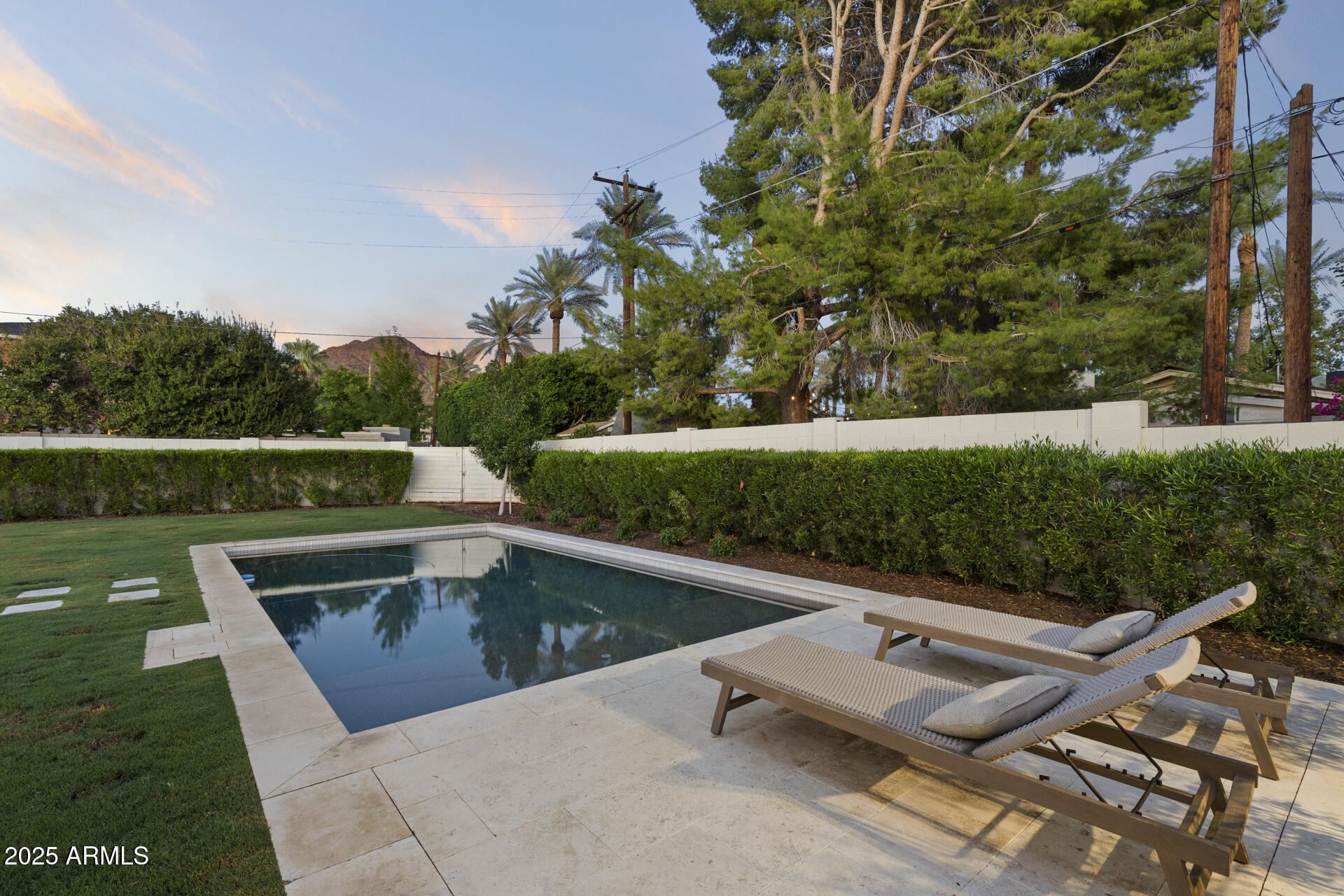 4636 E CALLE VENTURA