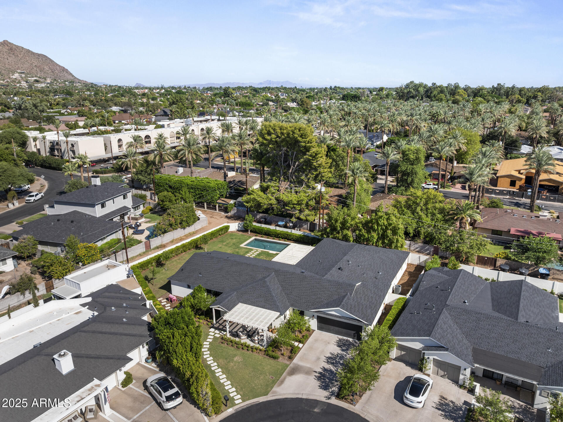 4636 E CALLE VENTURA