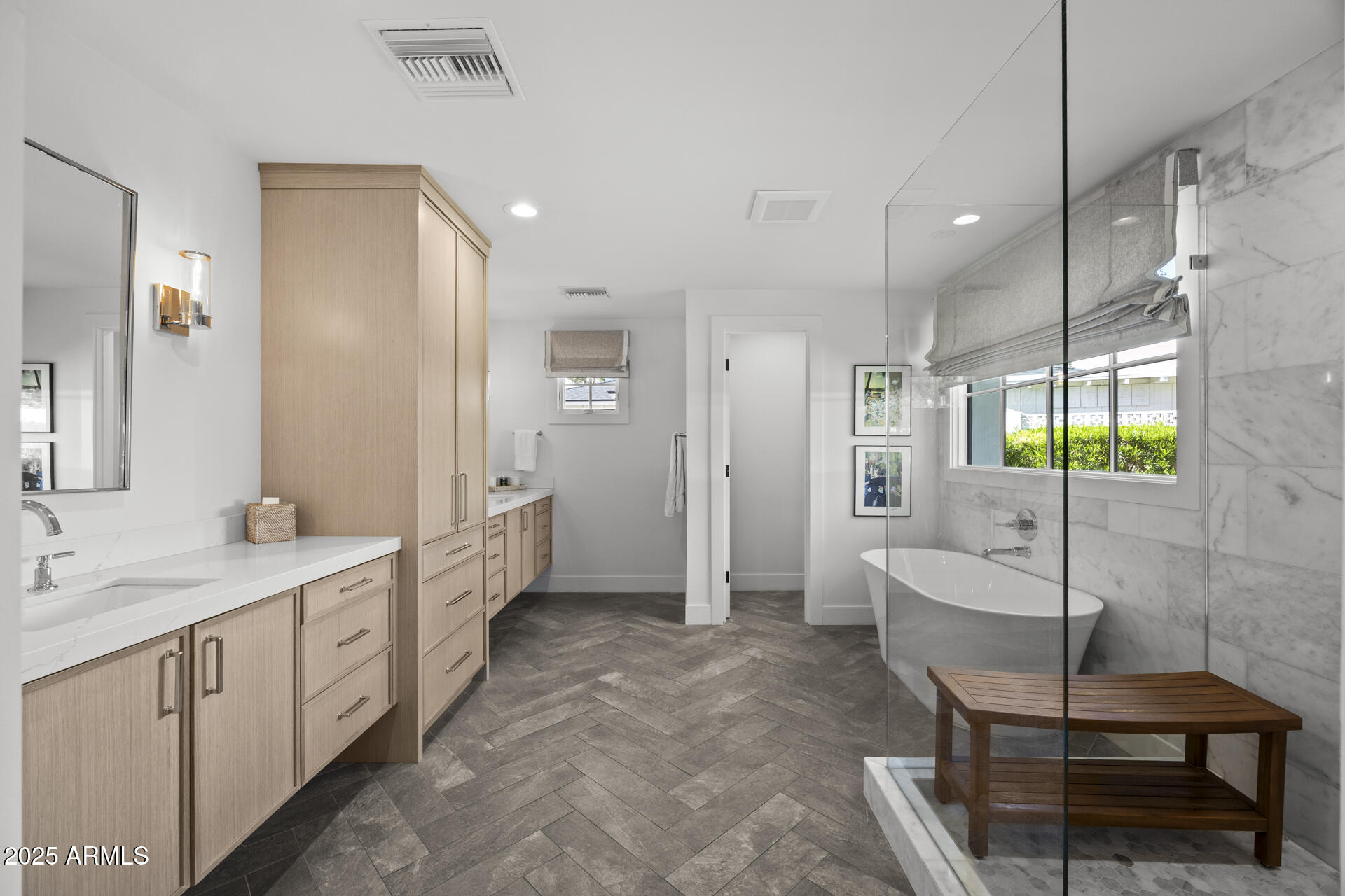 4636 E CALLE VENTURA