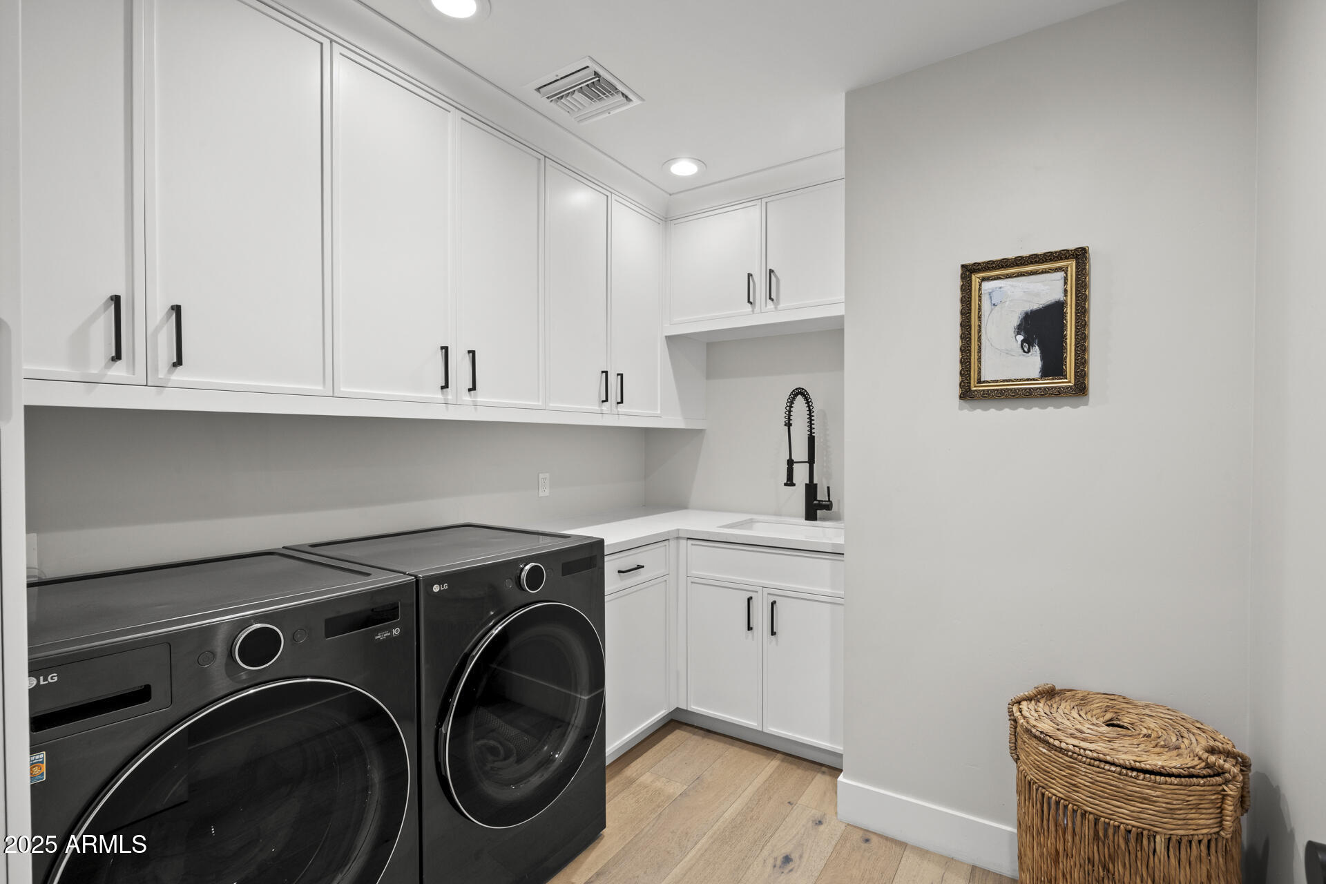 4636 E CALLE VENTURA