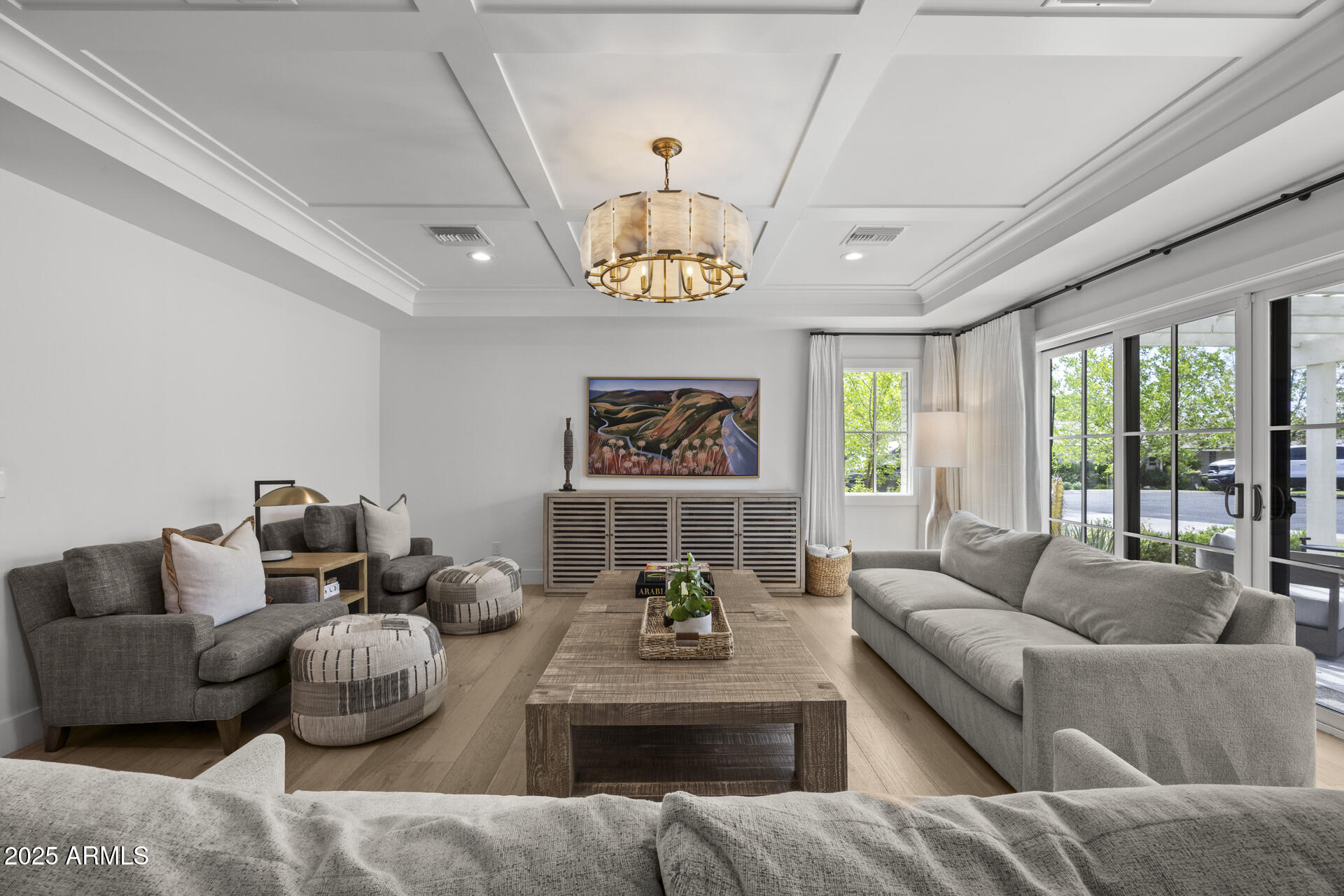 4636 E CALLE VENTURA