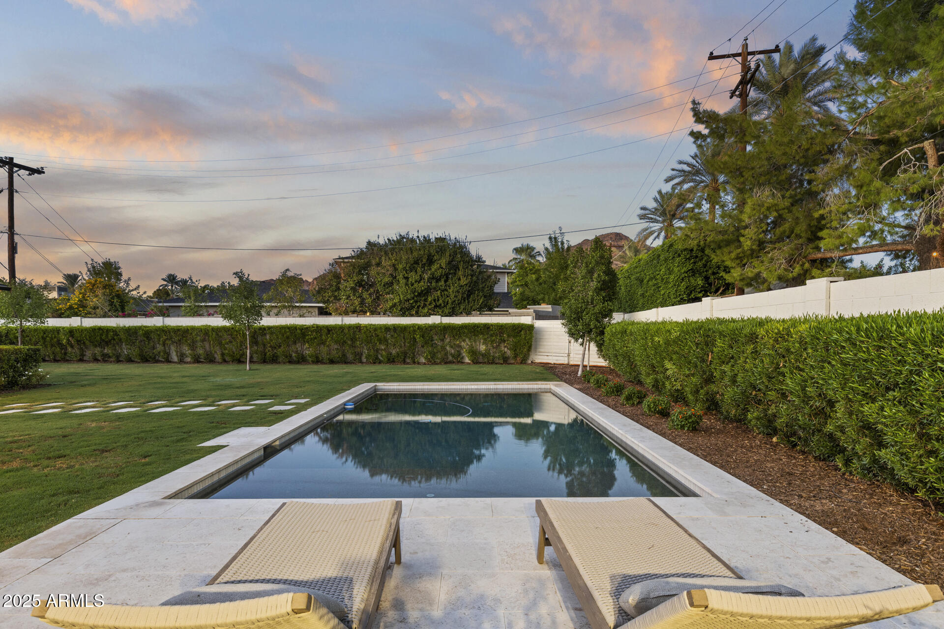 4636 E CALLE VENTURA