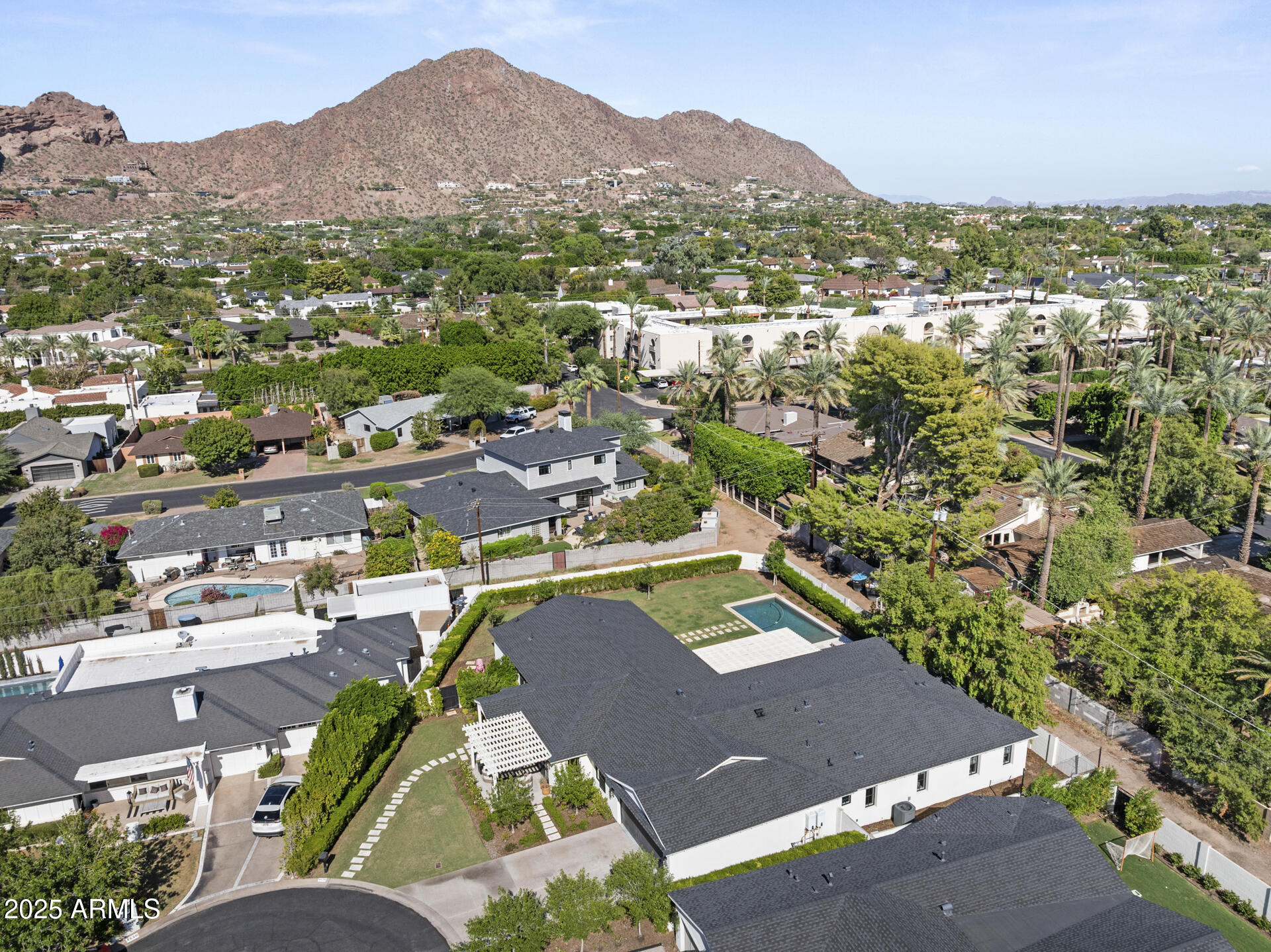 4636 E CALLE VENTURA