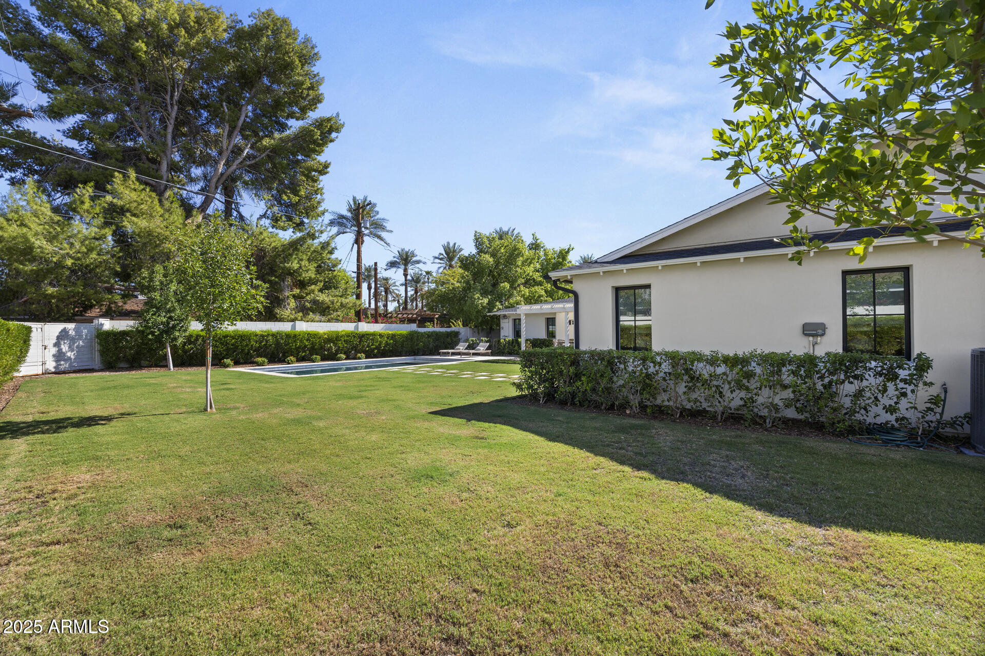 4636 E CALLE VENTURA