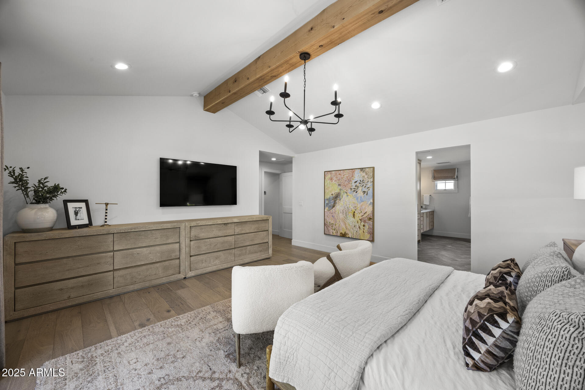 4636 E CALLE VENTURA