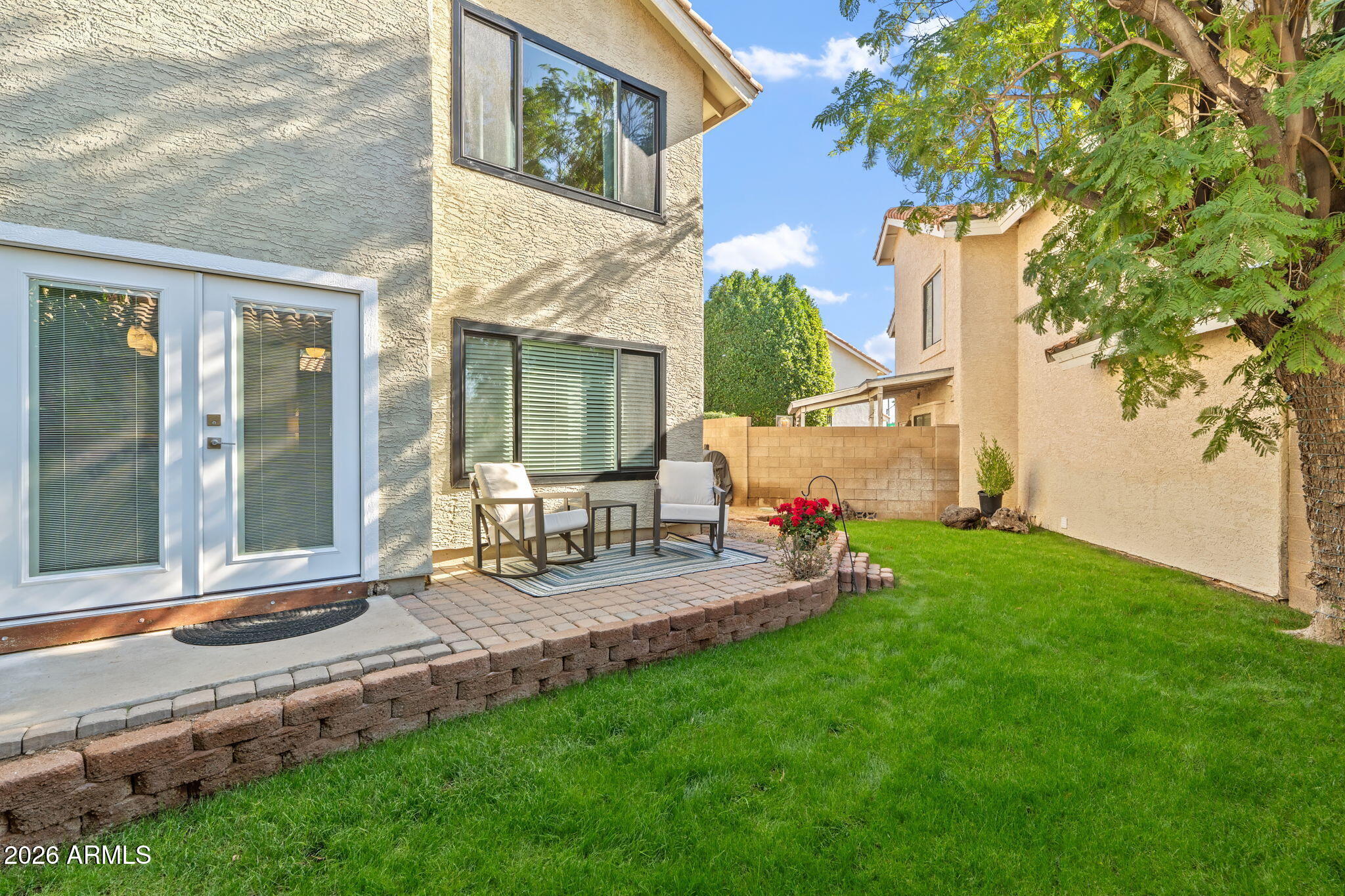 1350 N DANA Street