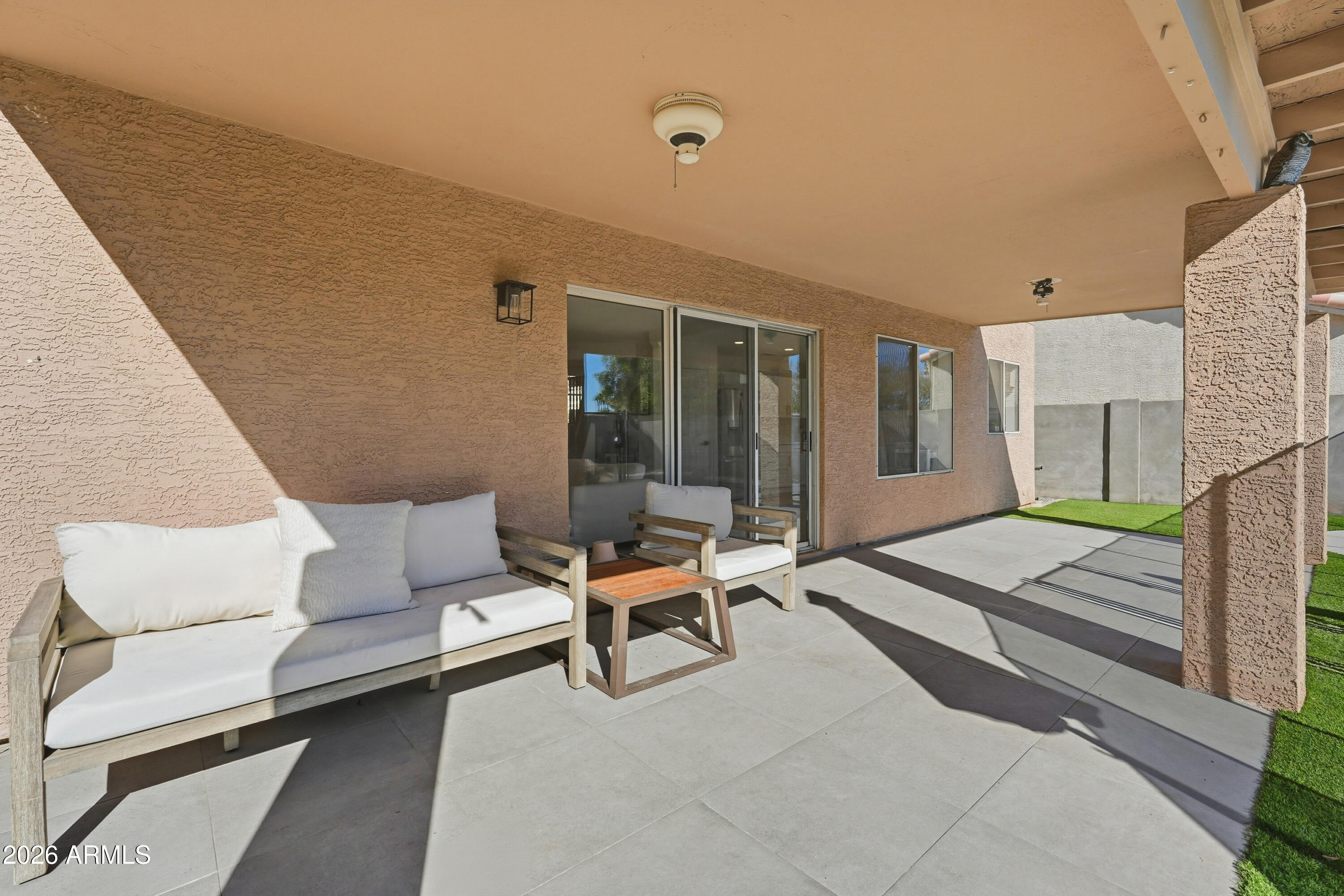 9231 E DREYFUS Place