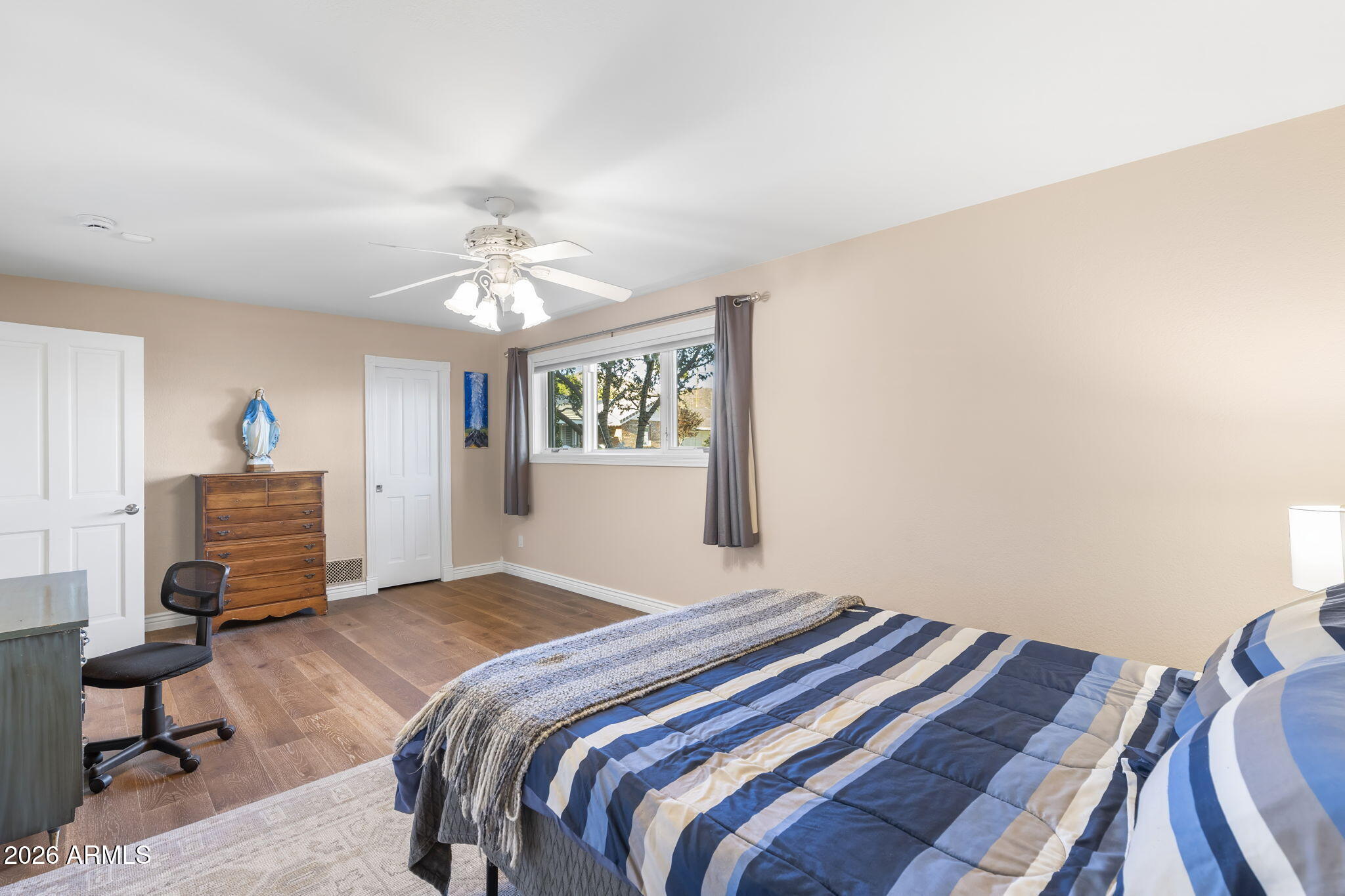 4945 E CHEERY LYNN Road