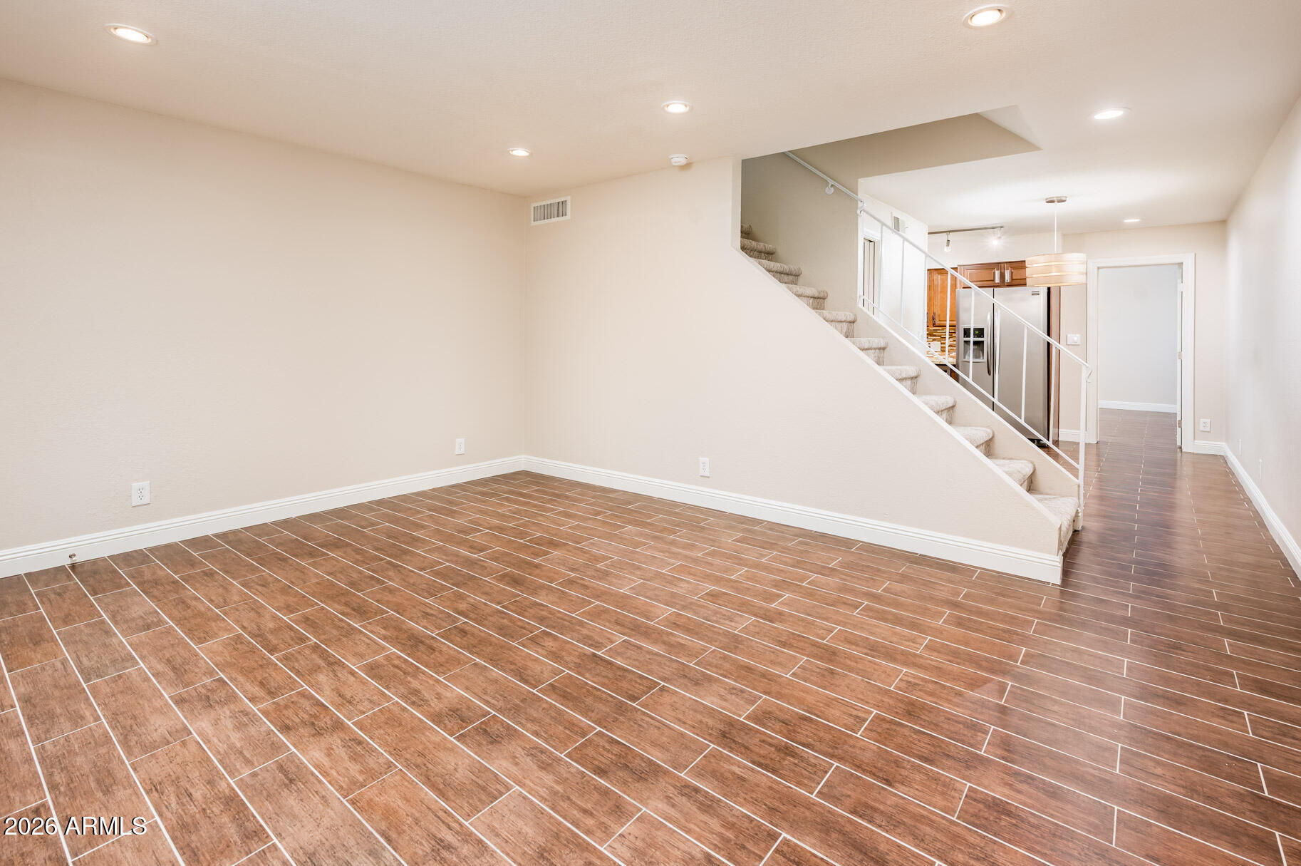 601 E PALO VERDE Drive 8