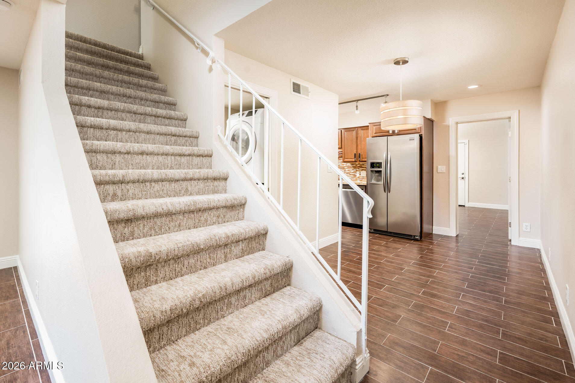 601 E PALO VERDE Drive 8