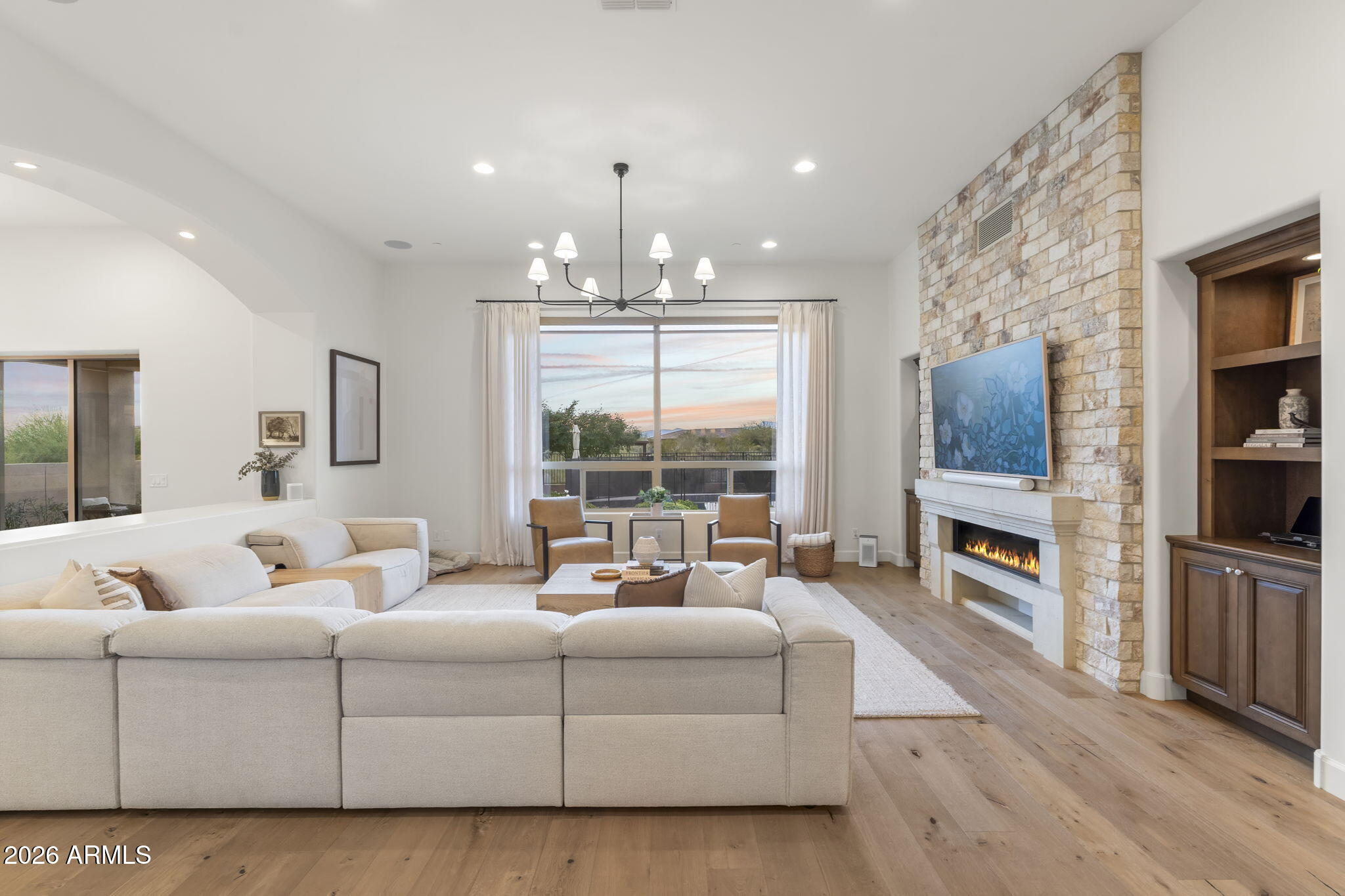 8568 E OLD PAINT Trail