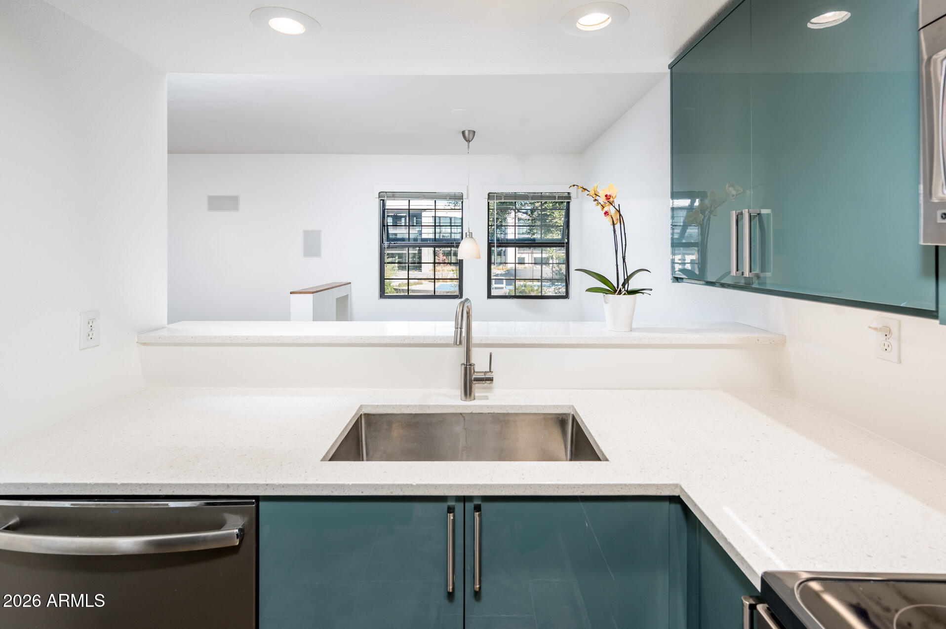 1245 W 1ST Street 204