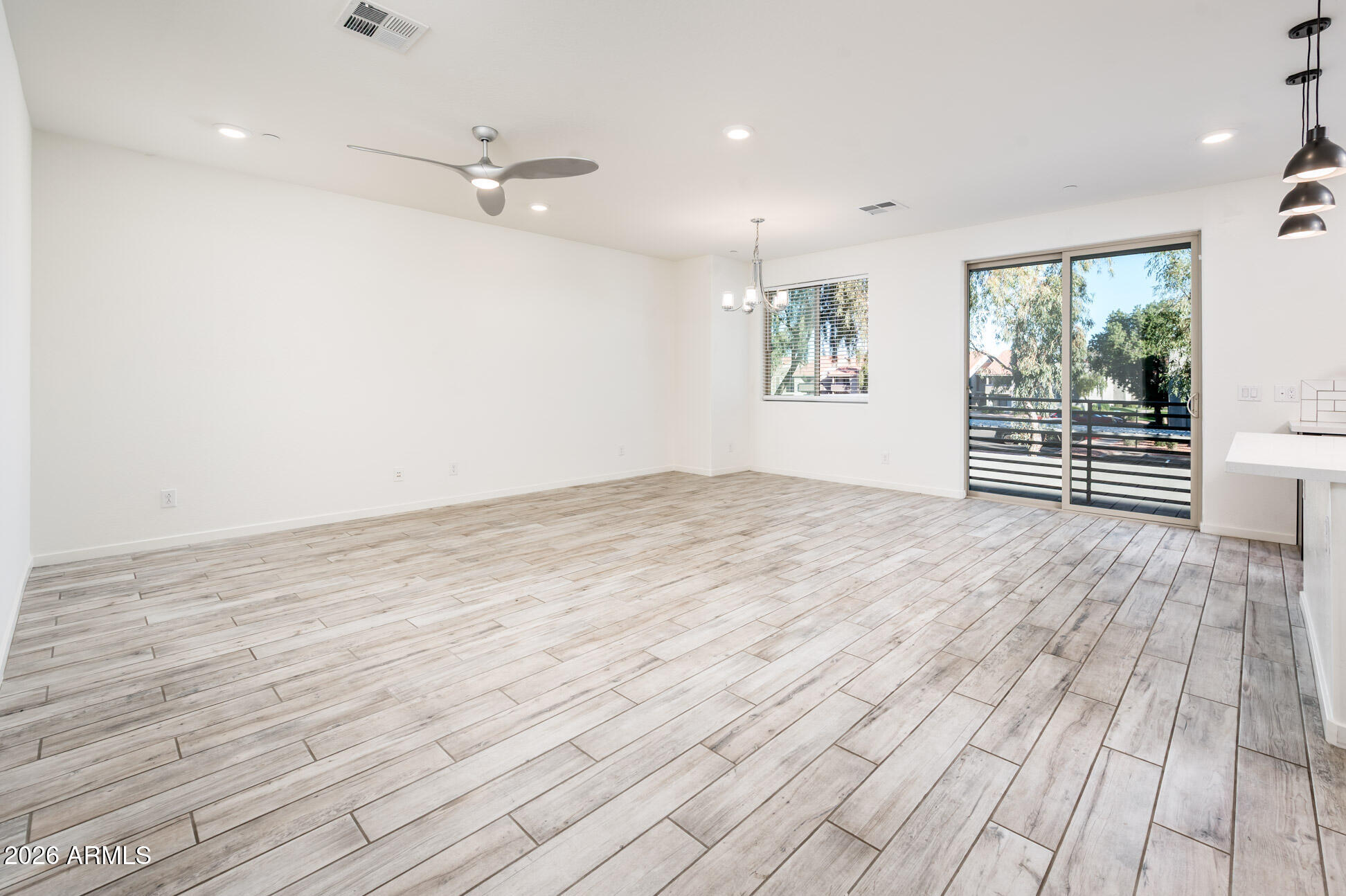 300 N GILA SPRINGS Boulevard 207