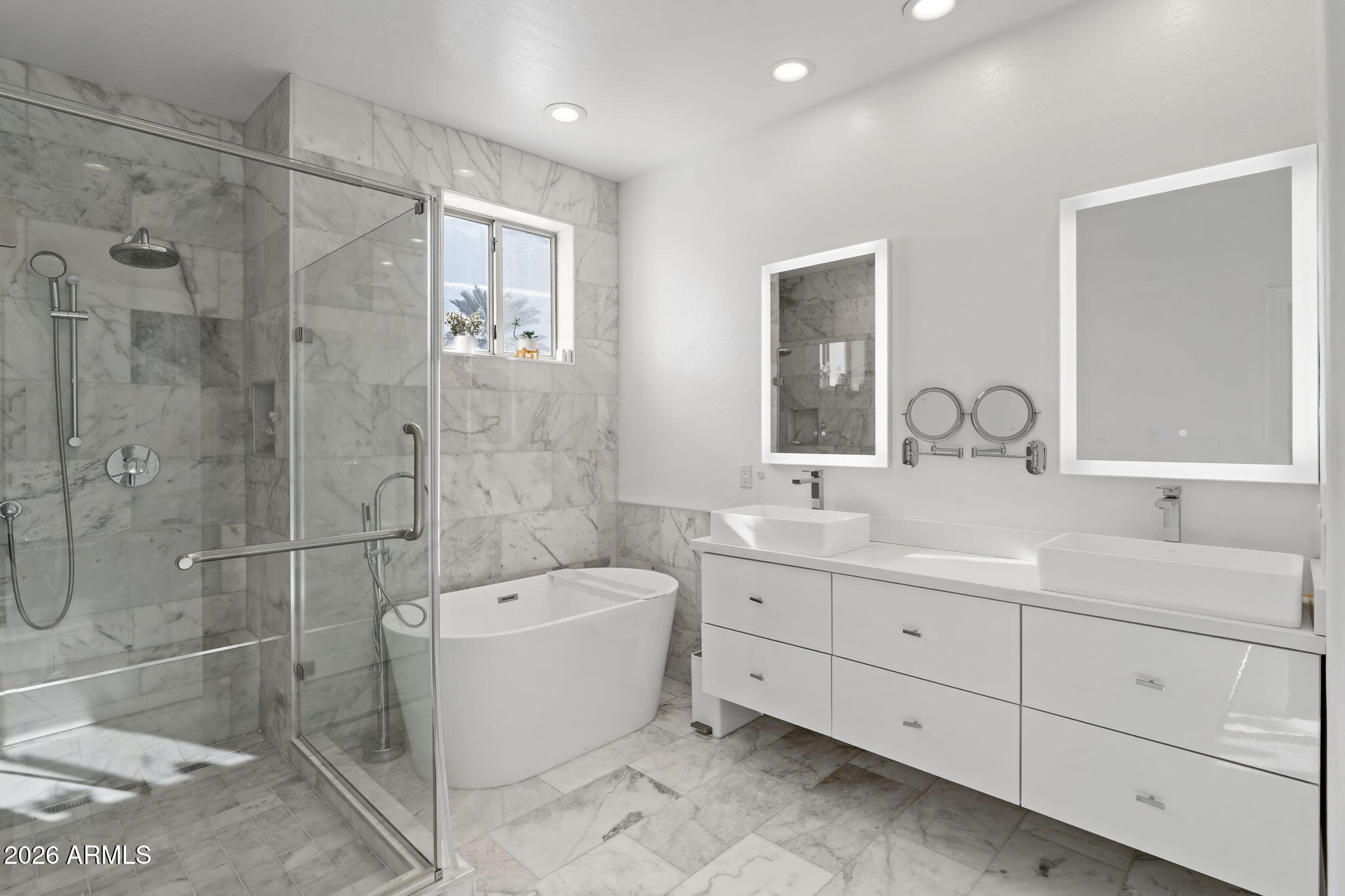 7616 E SIERRA VISTA Drive