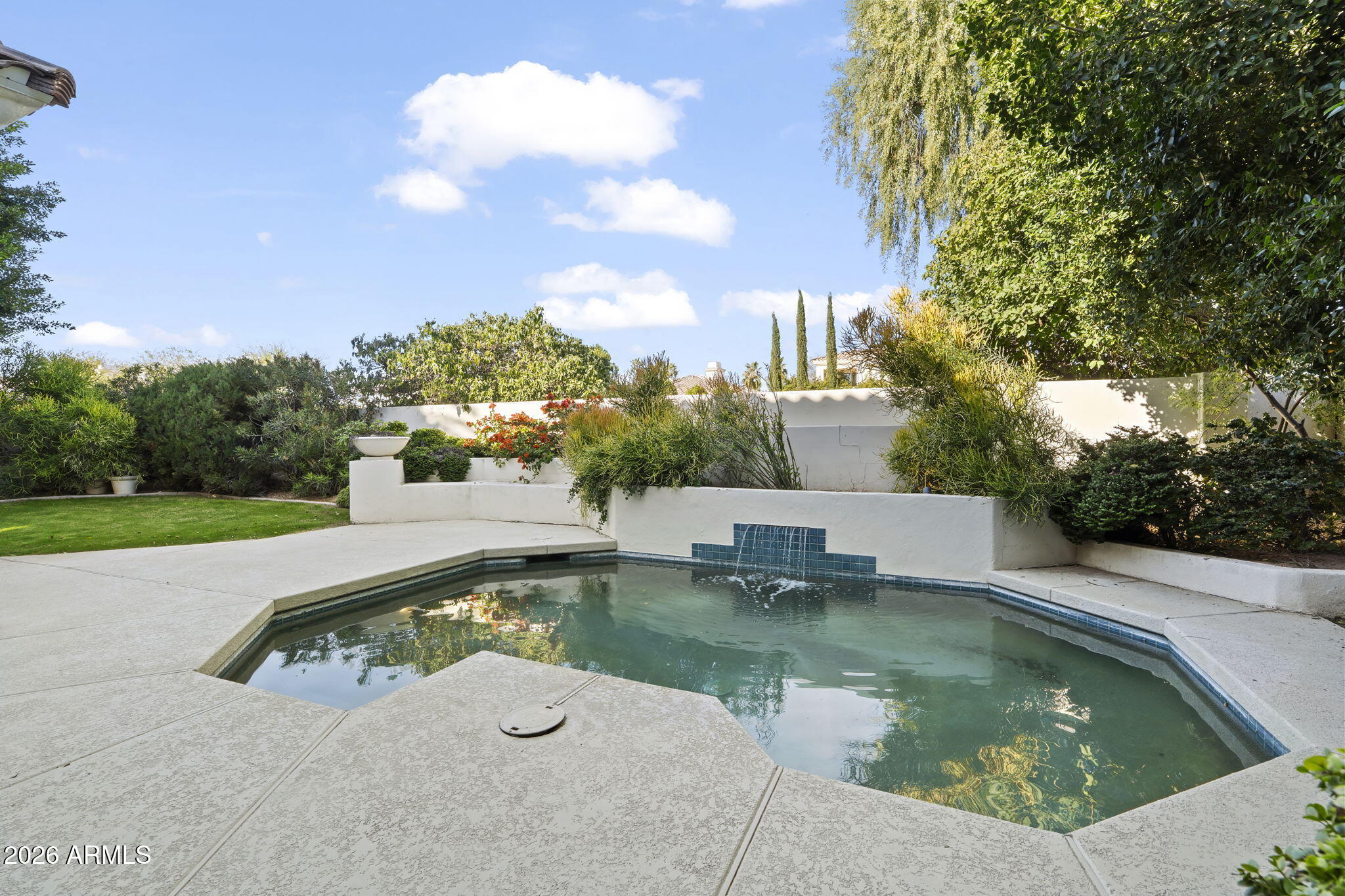 7616 E SIERRA VISTA Drive