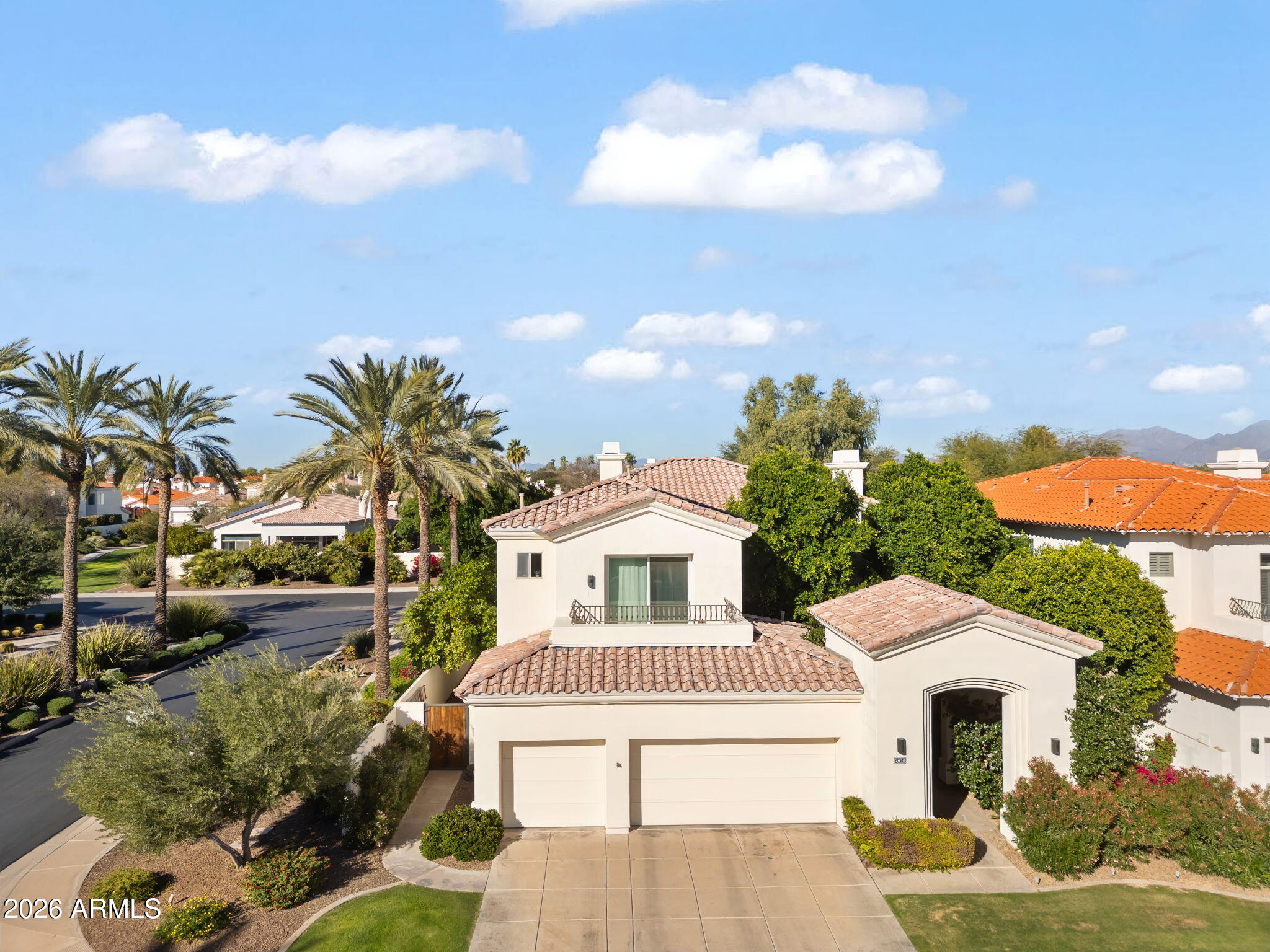 7616 E SIERRA VISTA Drive