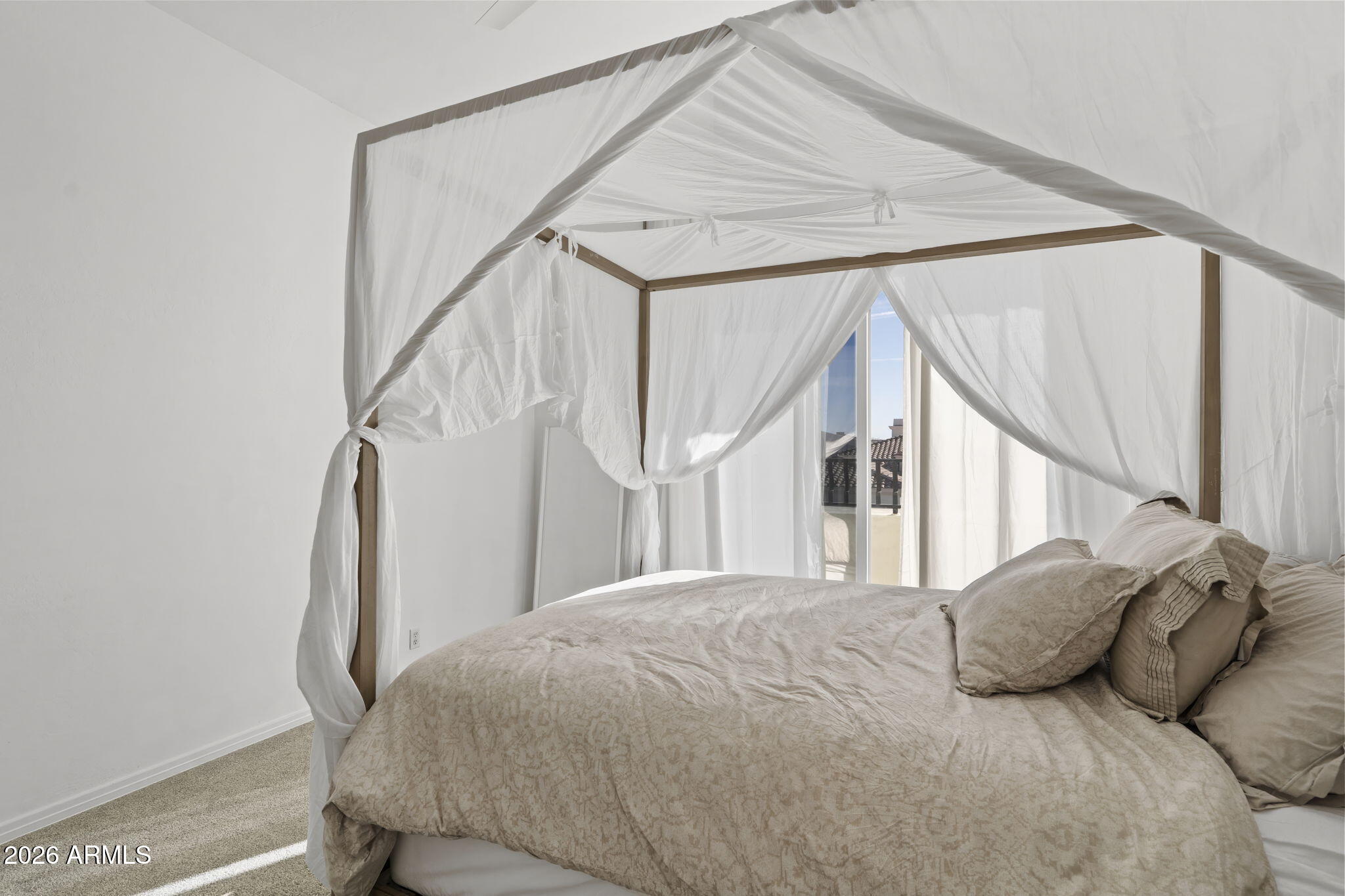 7616 E SIERRA VISTA Drive