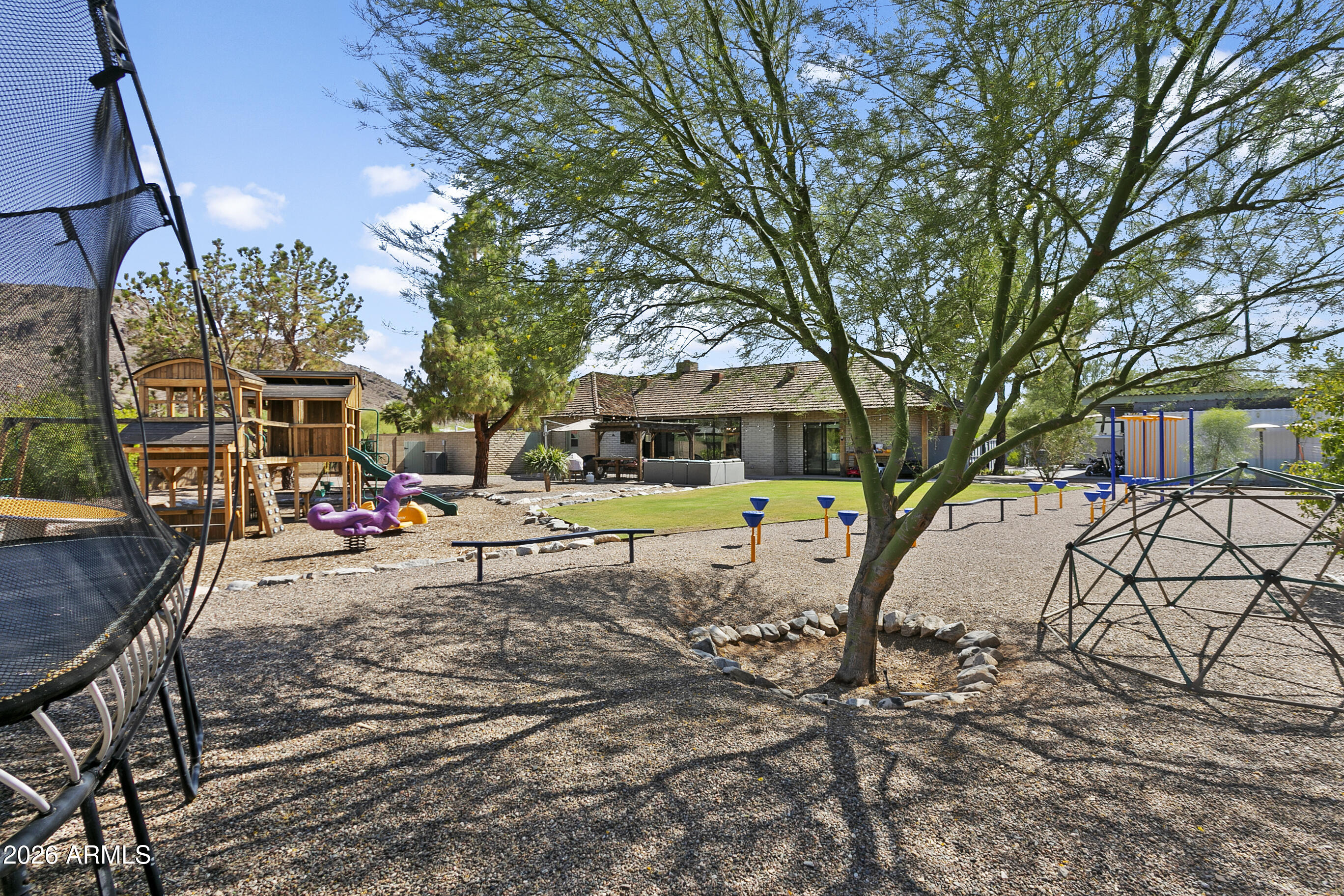 4108 E FANFOL Drive