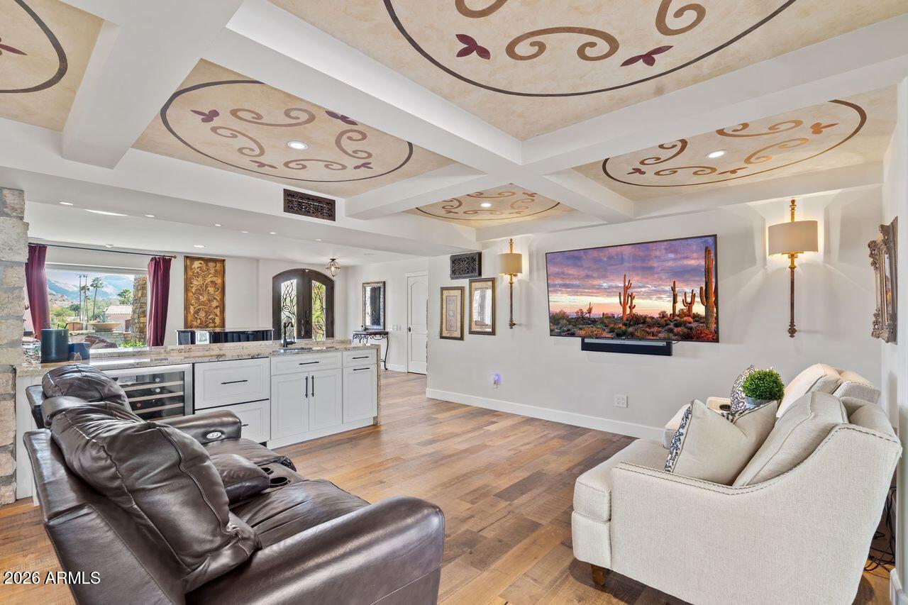 4836 E MOONLIGHT Way