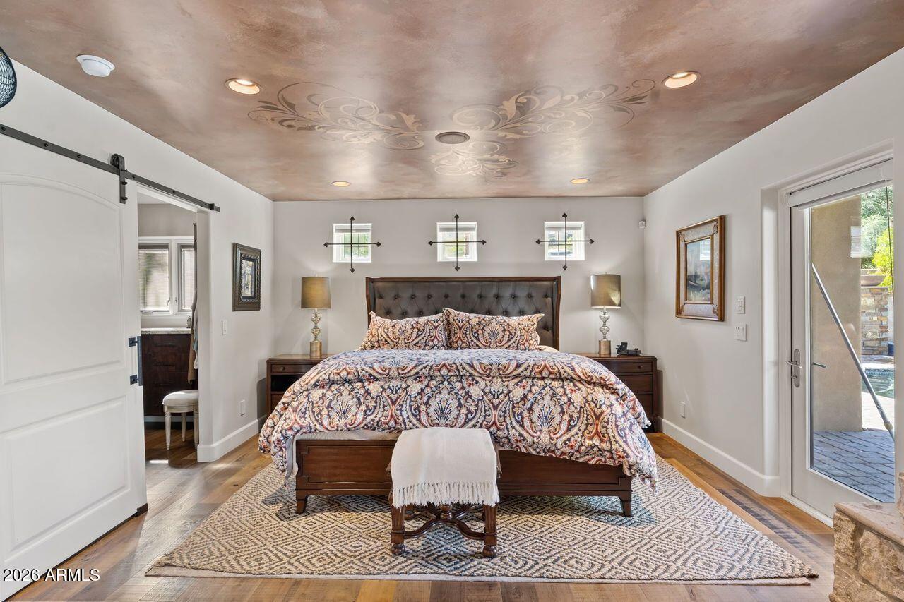 4836 E MOONLIGHT Way