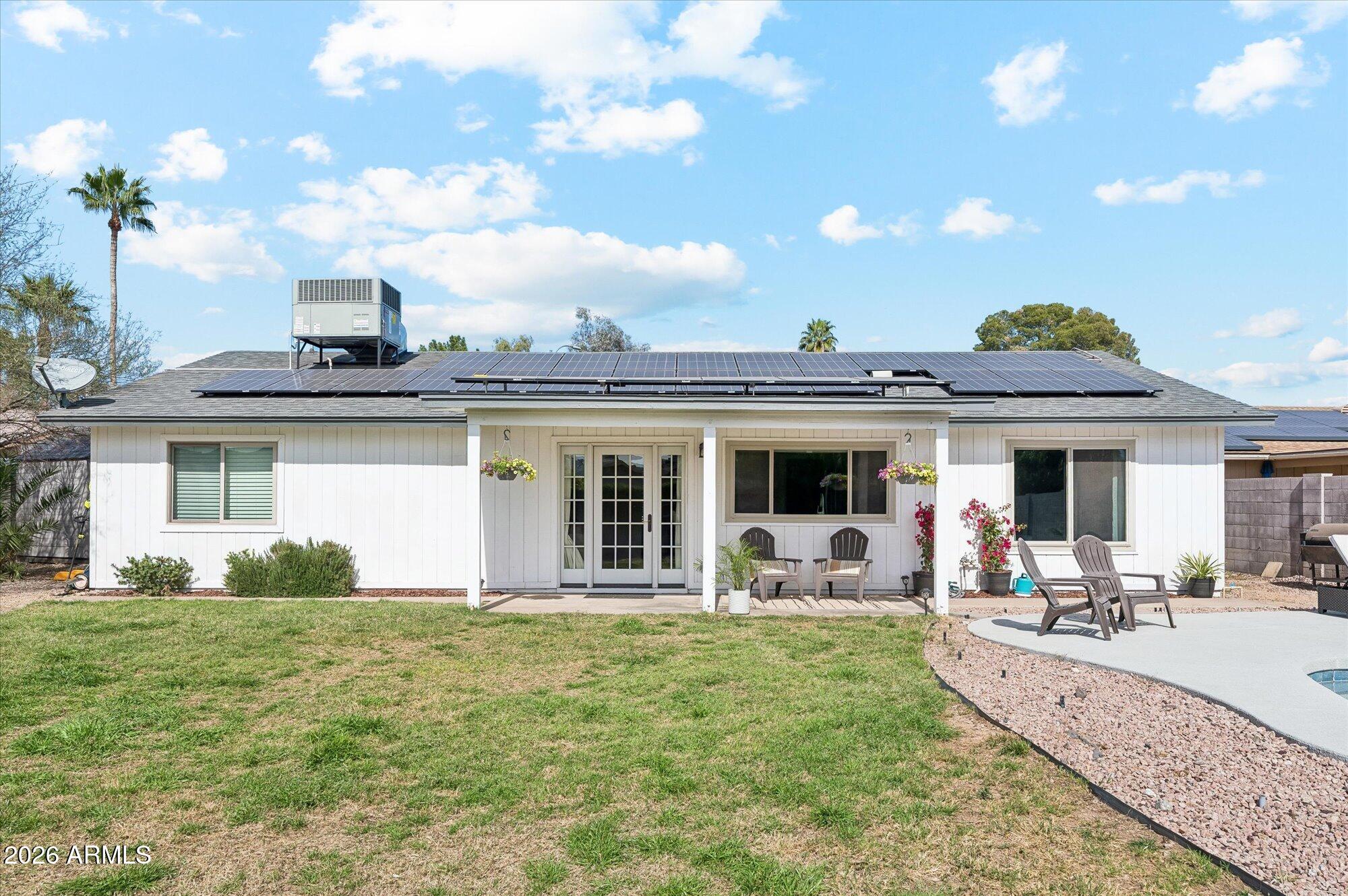 4033 E DAHLIA Drive