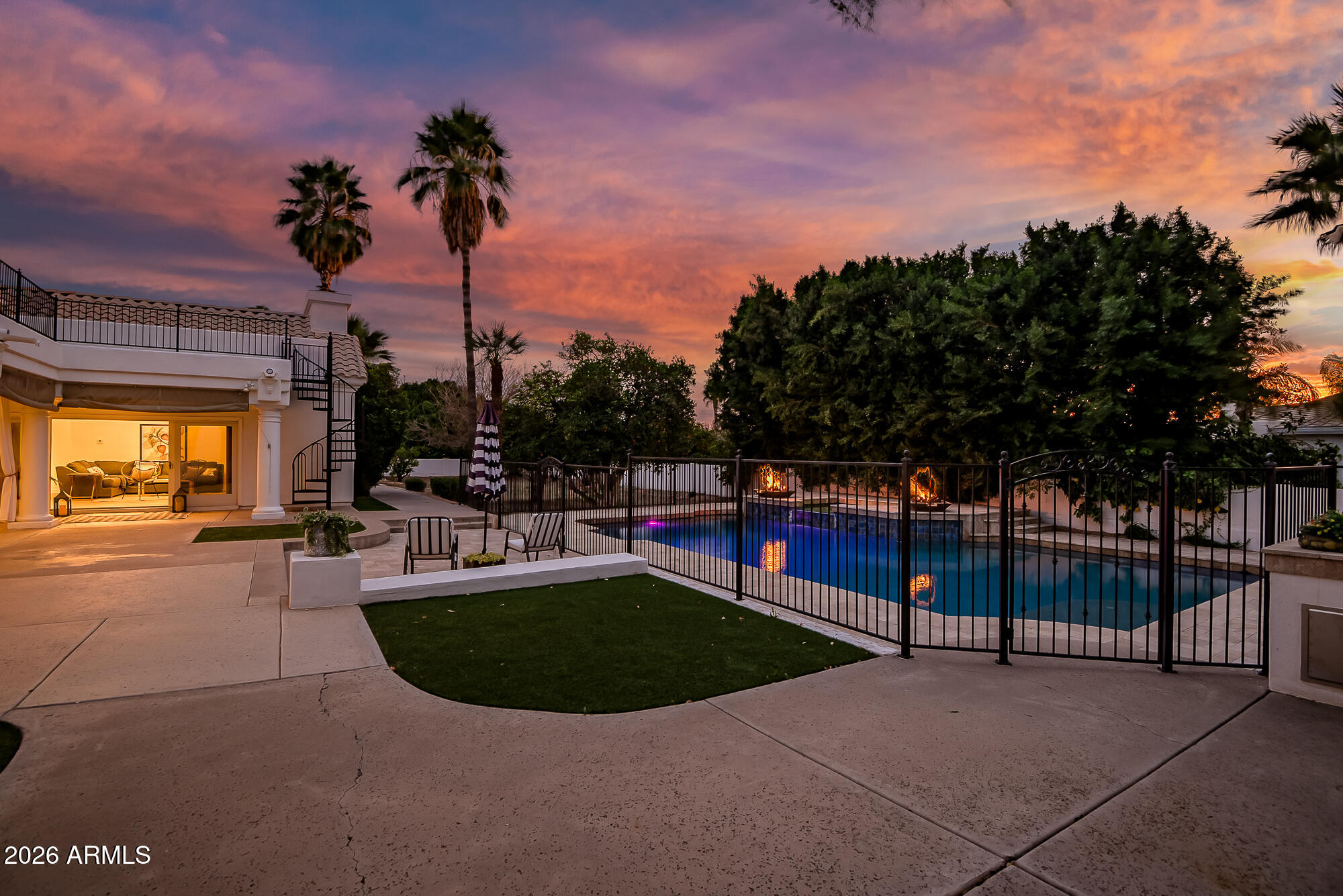 4222 E MCLELLAN Circle 17