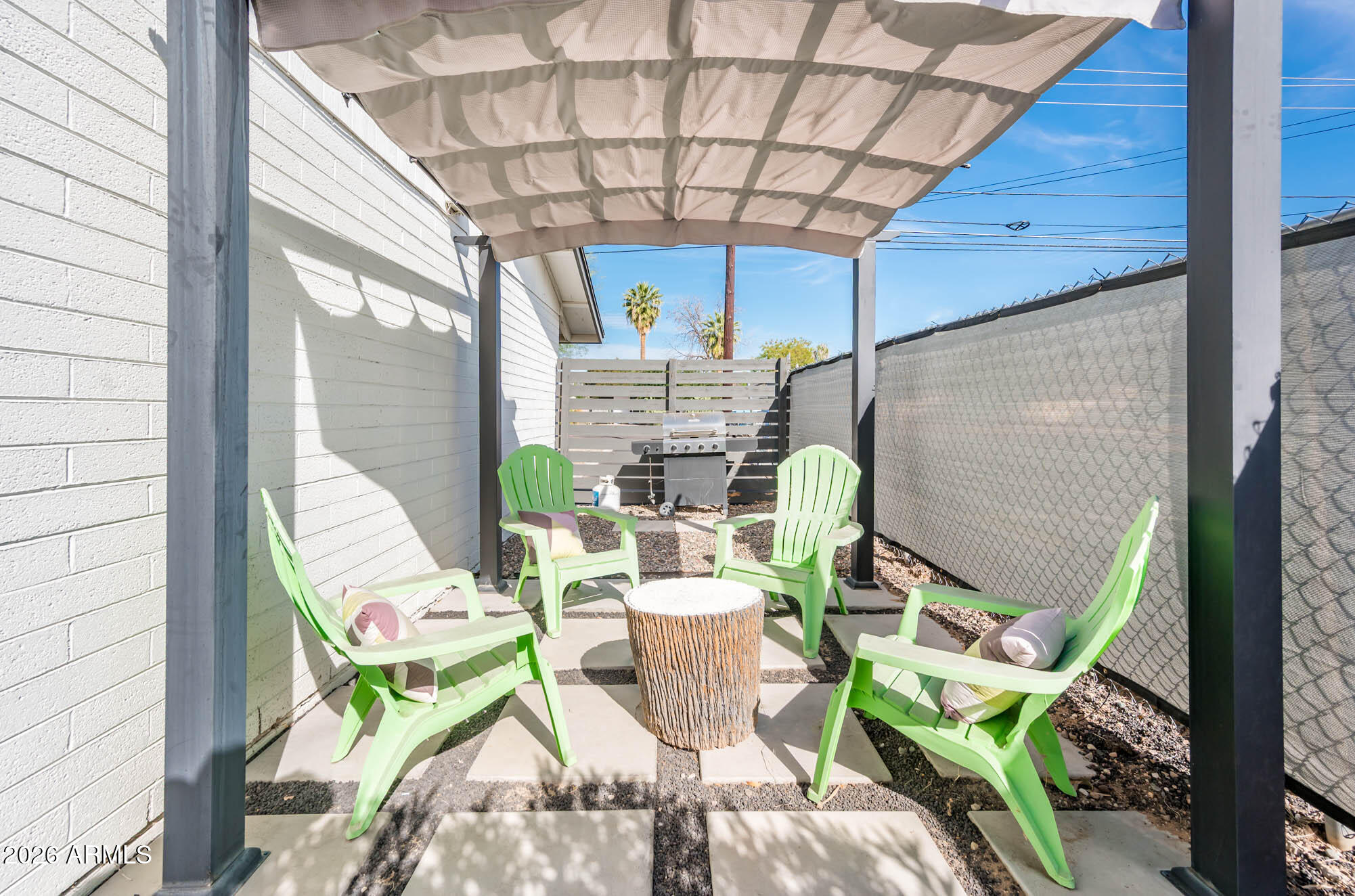 1225 E CAMPBELL Avenue